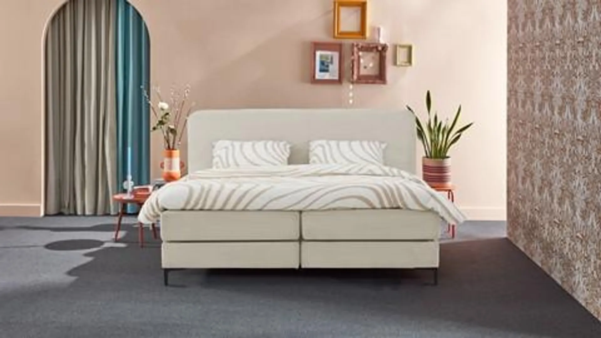 Boxspring Quartz vlak met gestoffeerd matras