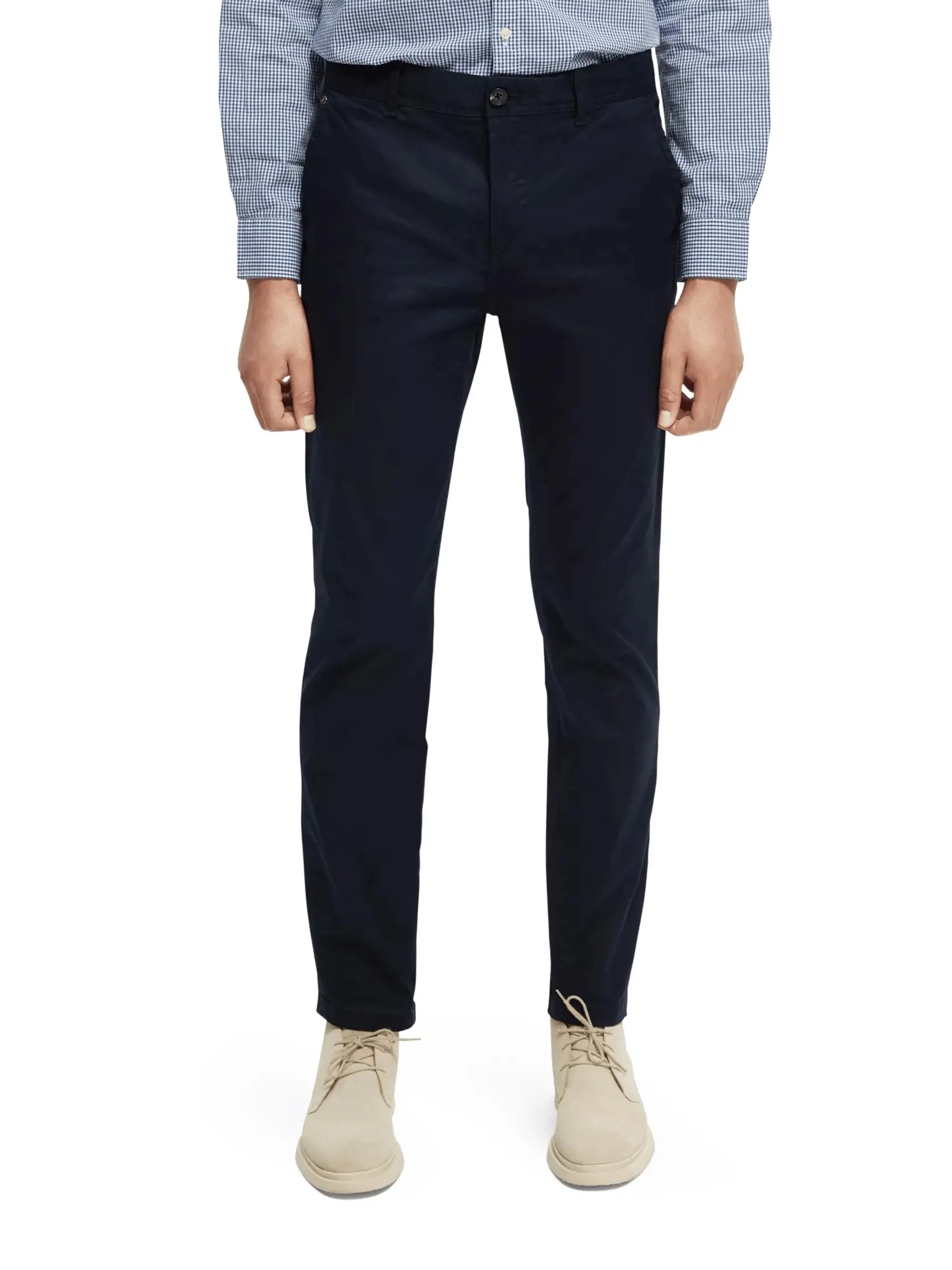 Stuart regular slim-fit contains organic cotton