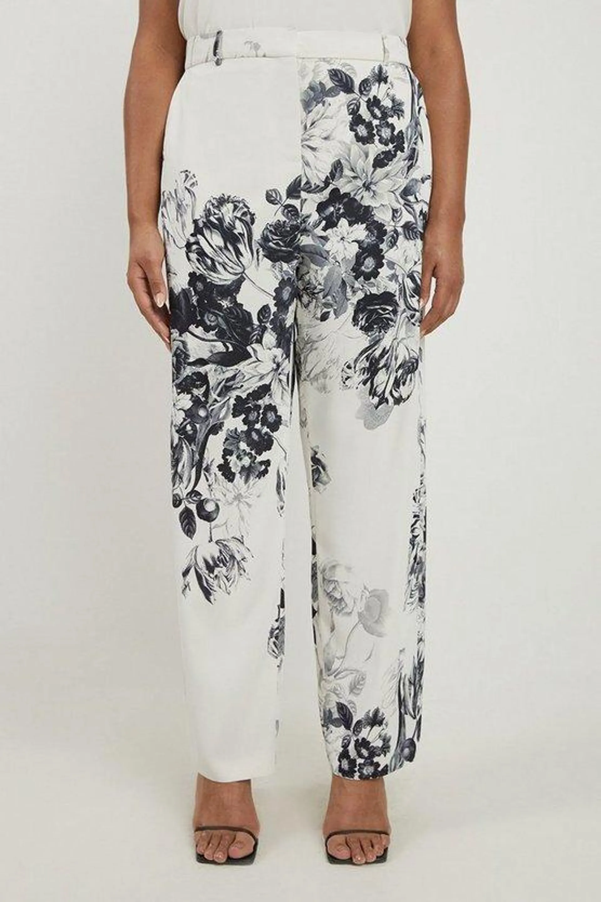 Plus Size Tailored Crepe Mono Floral Slim Leg Tailored Trousers