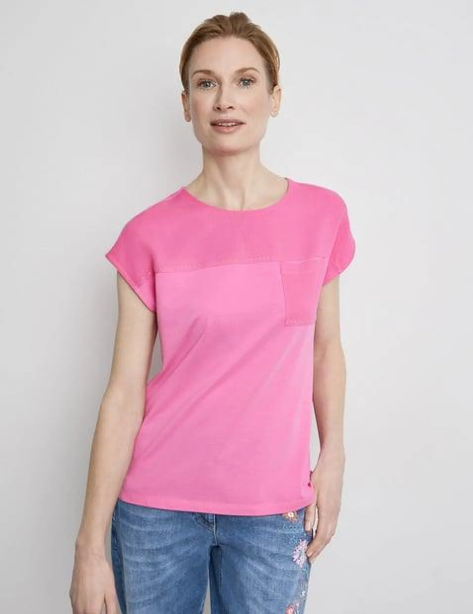 T-shirt met materiaalmix en siersteentjes