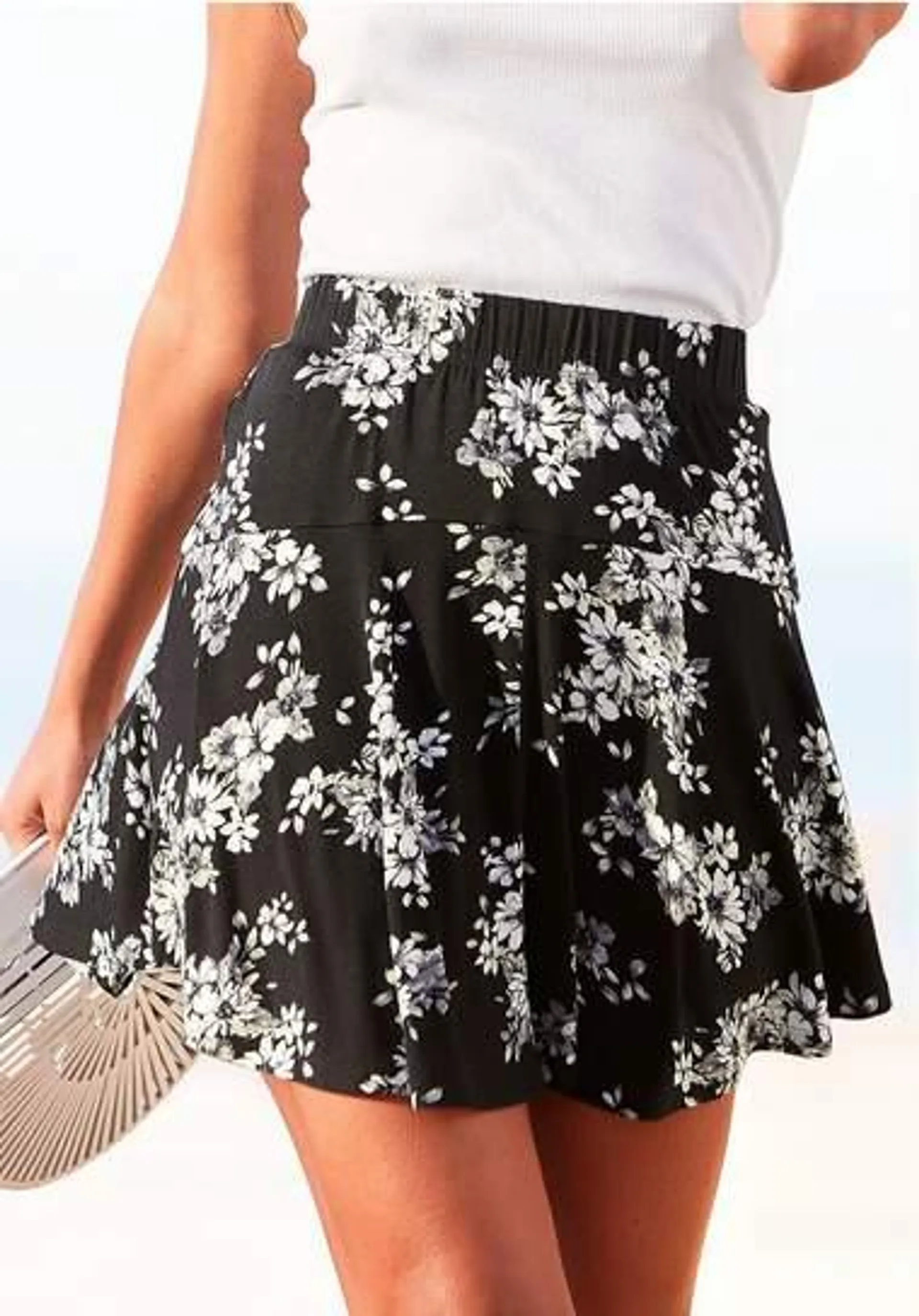 Lascana Broekrok met all-over print, skort, rok (skirt) en korte broek (short), comfortabele tailleband