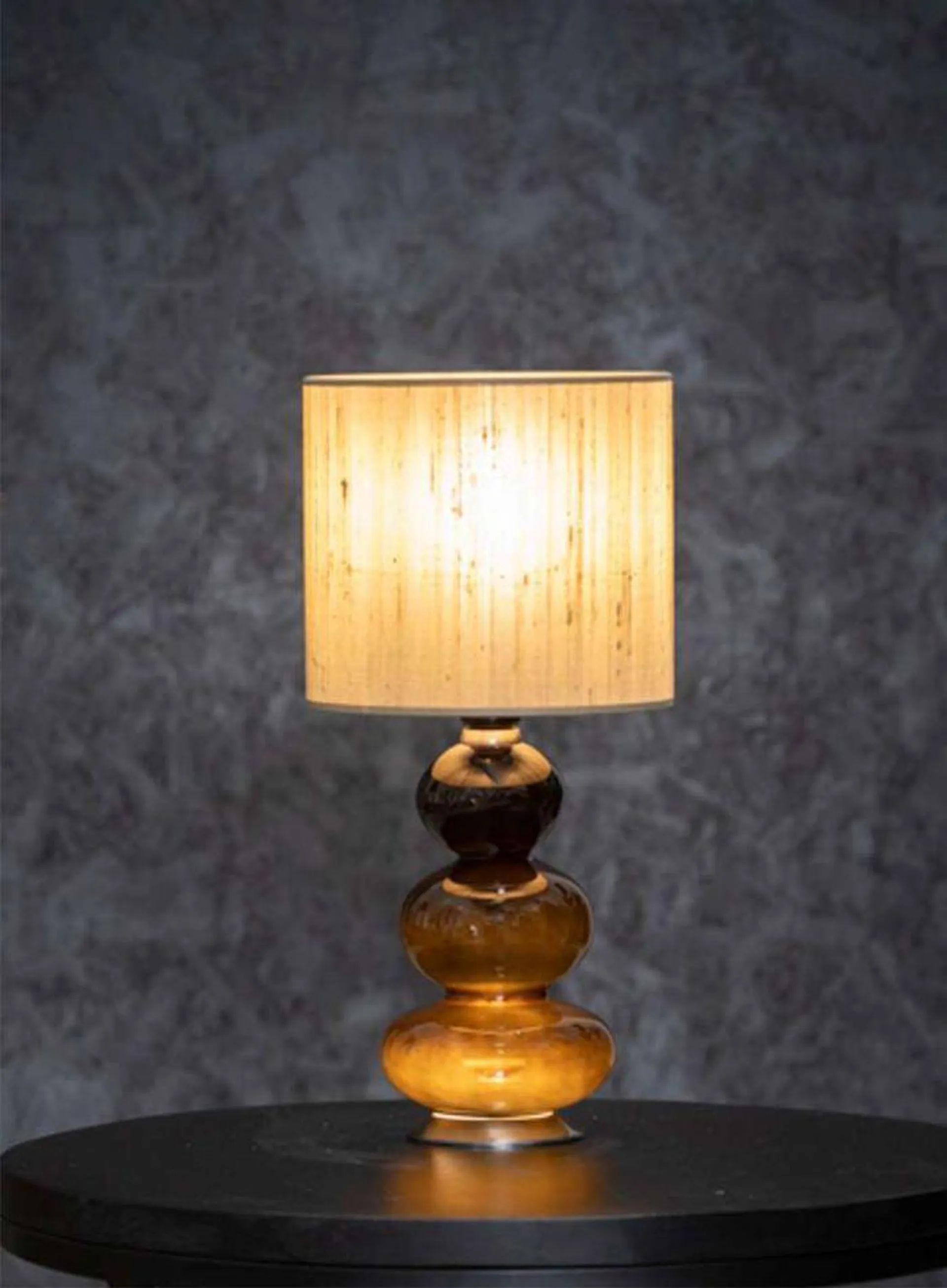 Augusta mini bordlampe H45 - m/seda beige skjerm