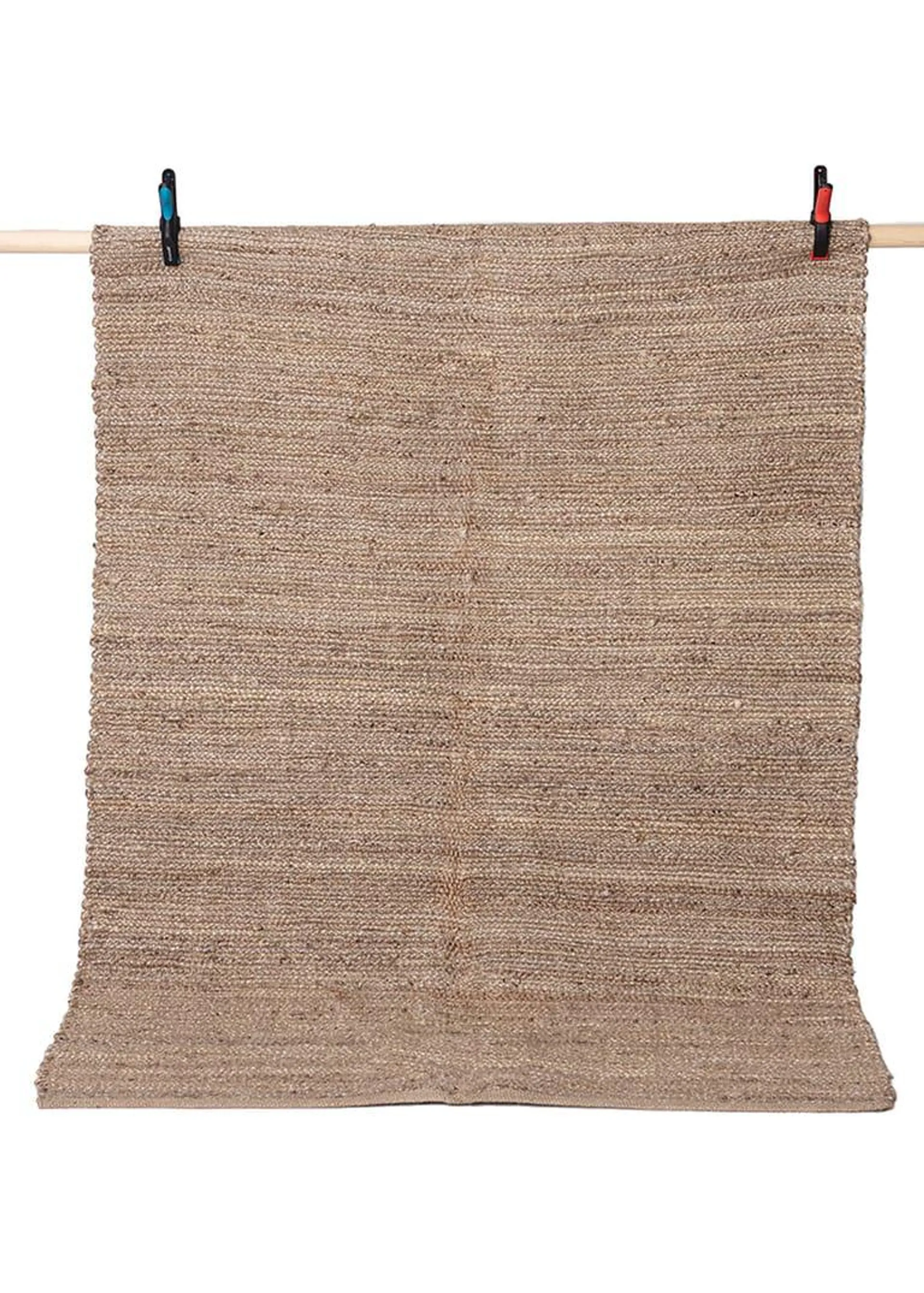 Rug in jute