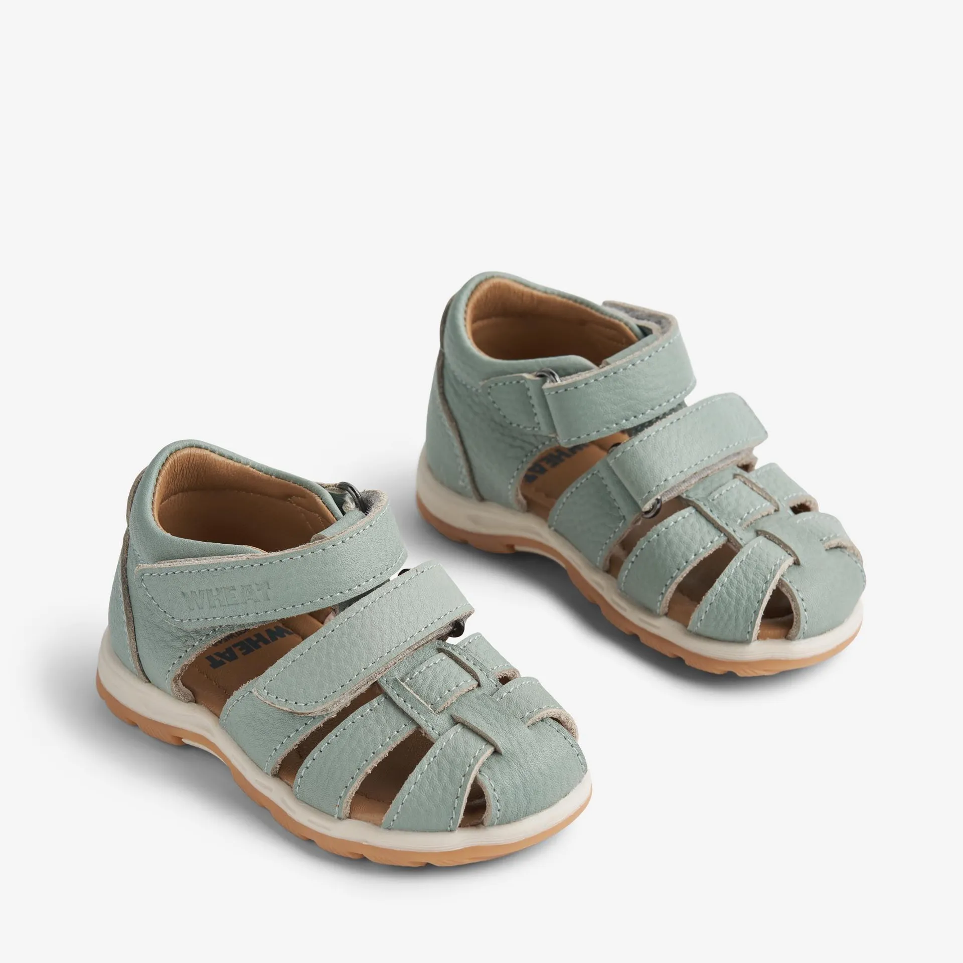 Frei L lukket Sandal