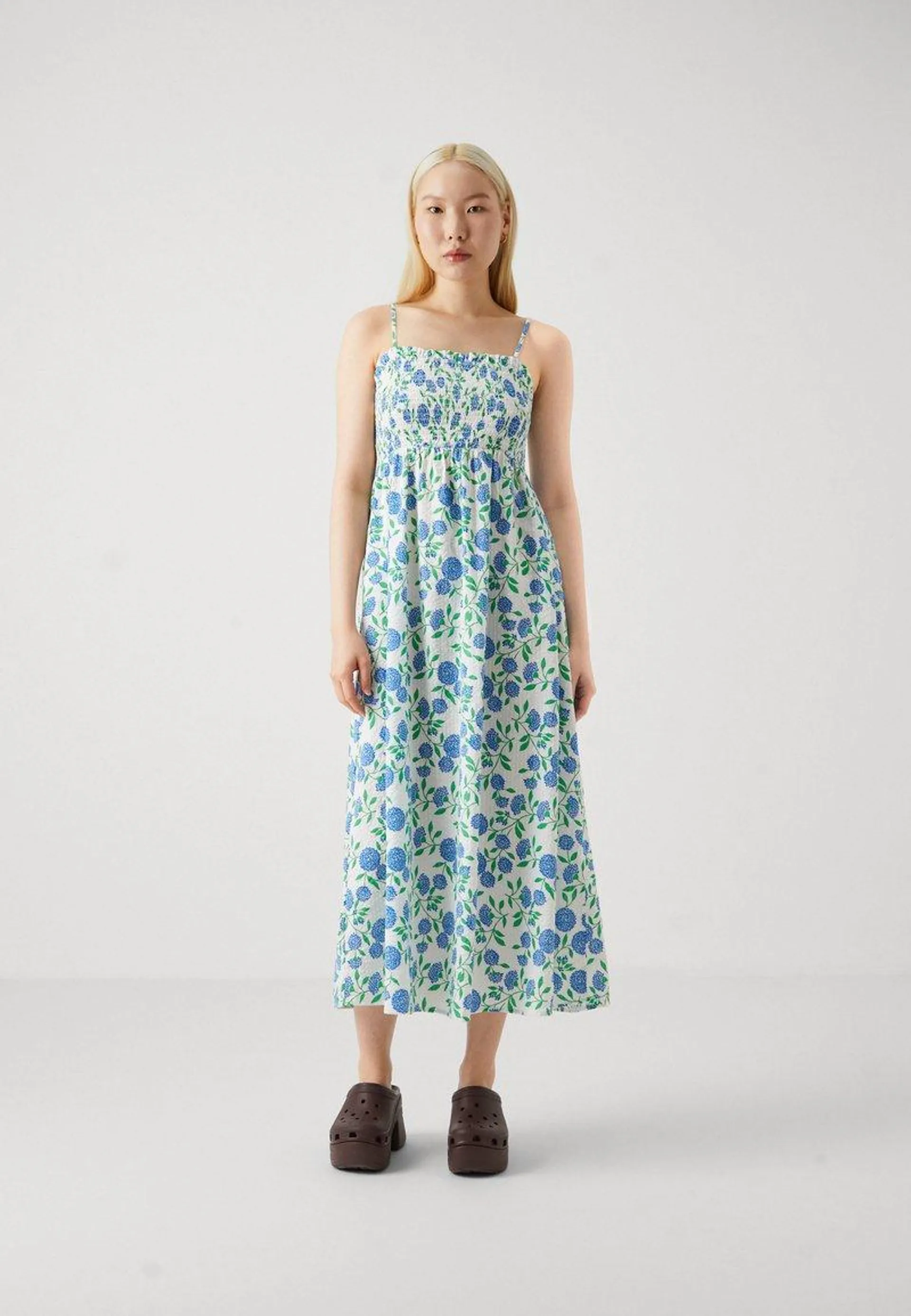 JDYMACE SMOCK MIDI DRESS - Kjole