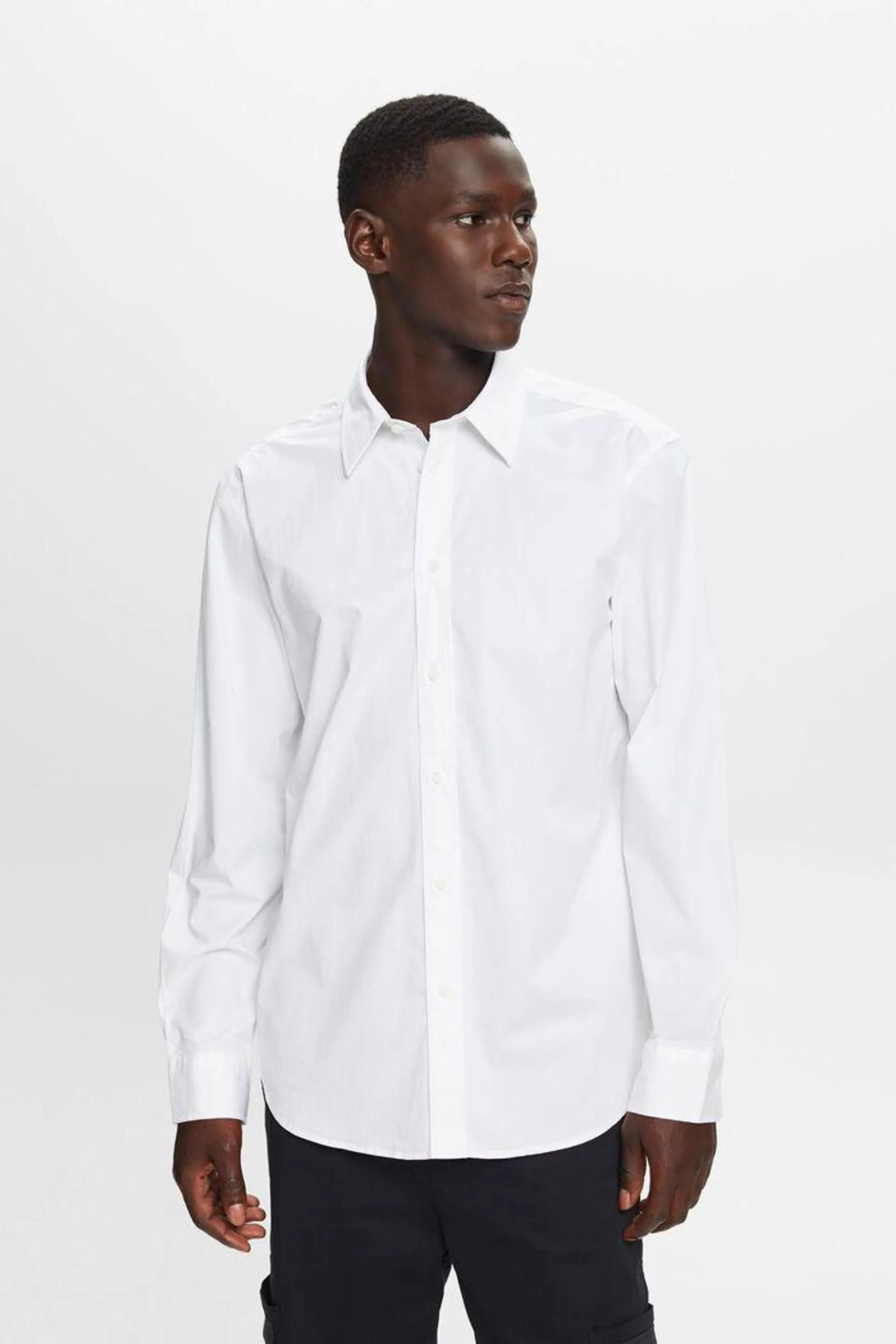 Chemise à col boutonné