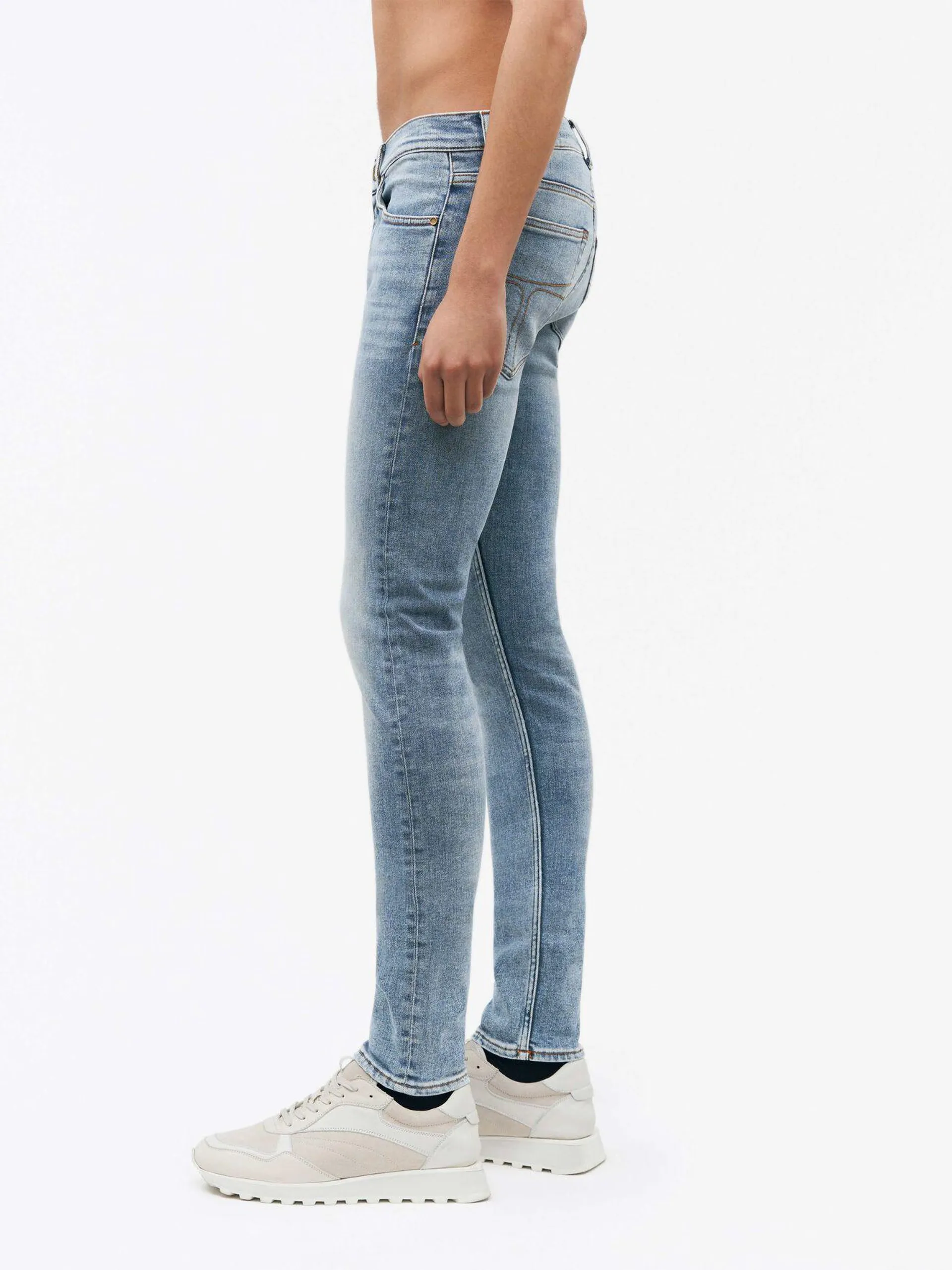 Evolve Jeans