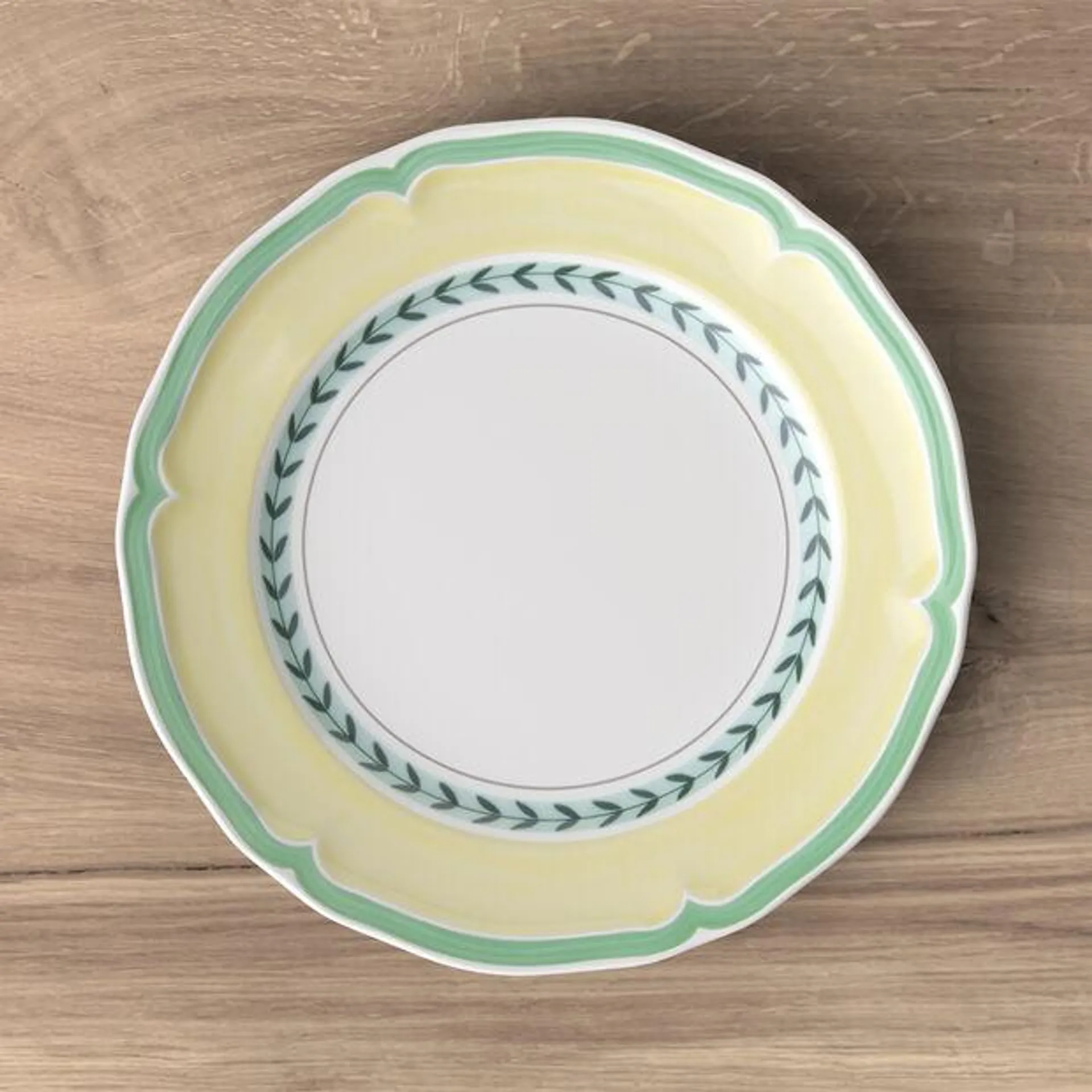 French Garden Vienne breakfast plate