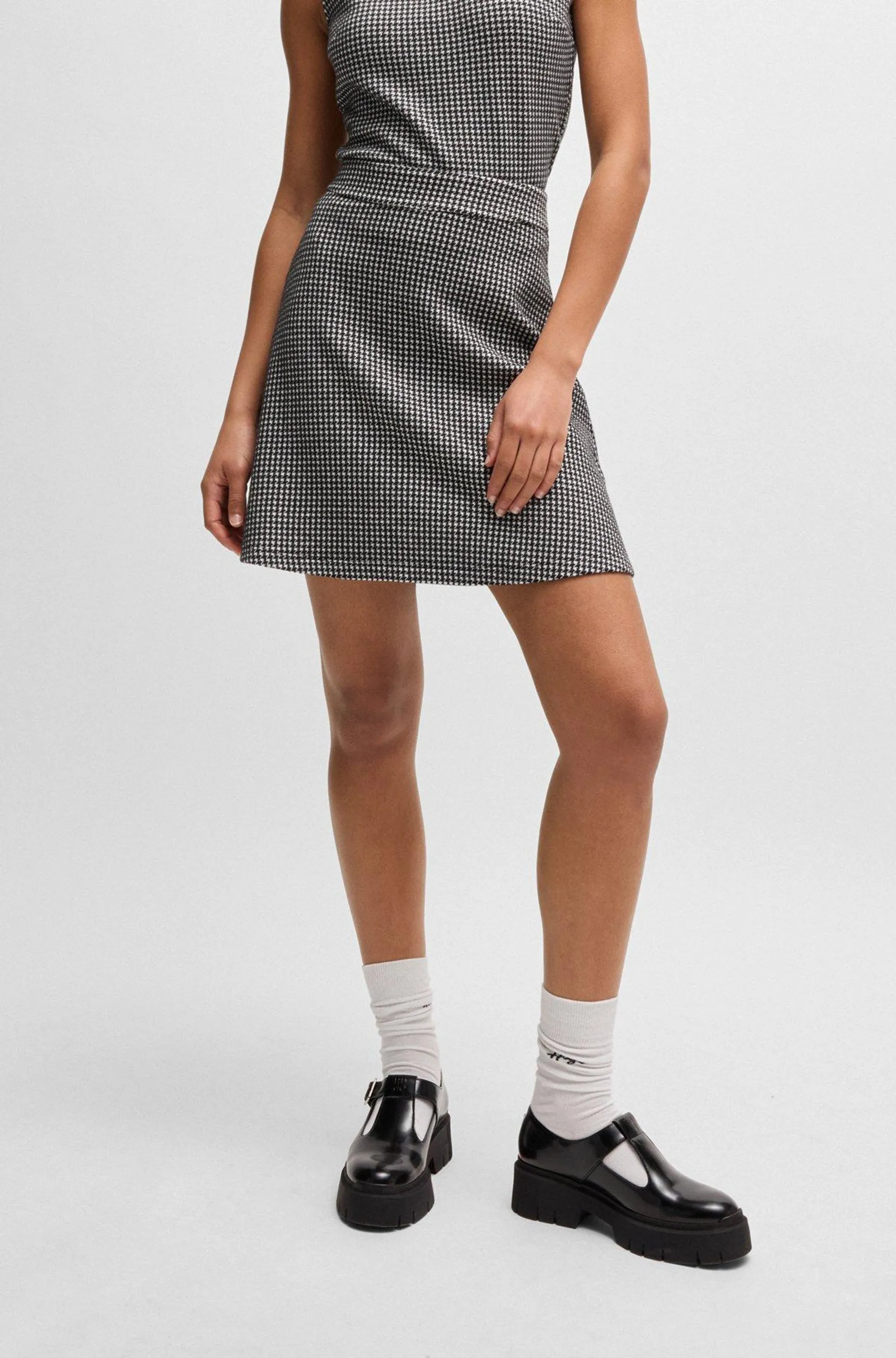 Cotton-blend mini skirt with houndstooth jacquard