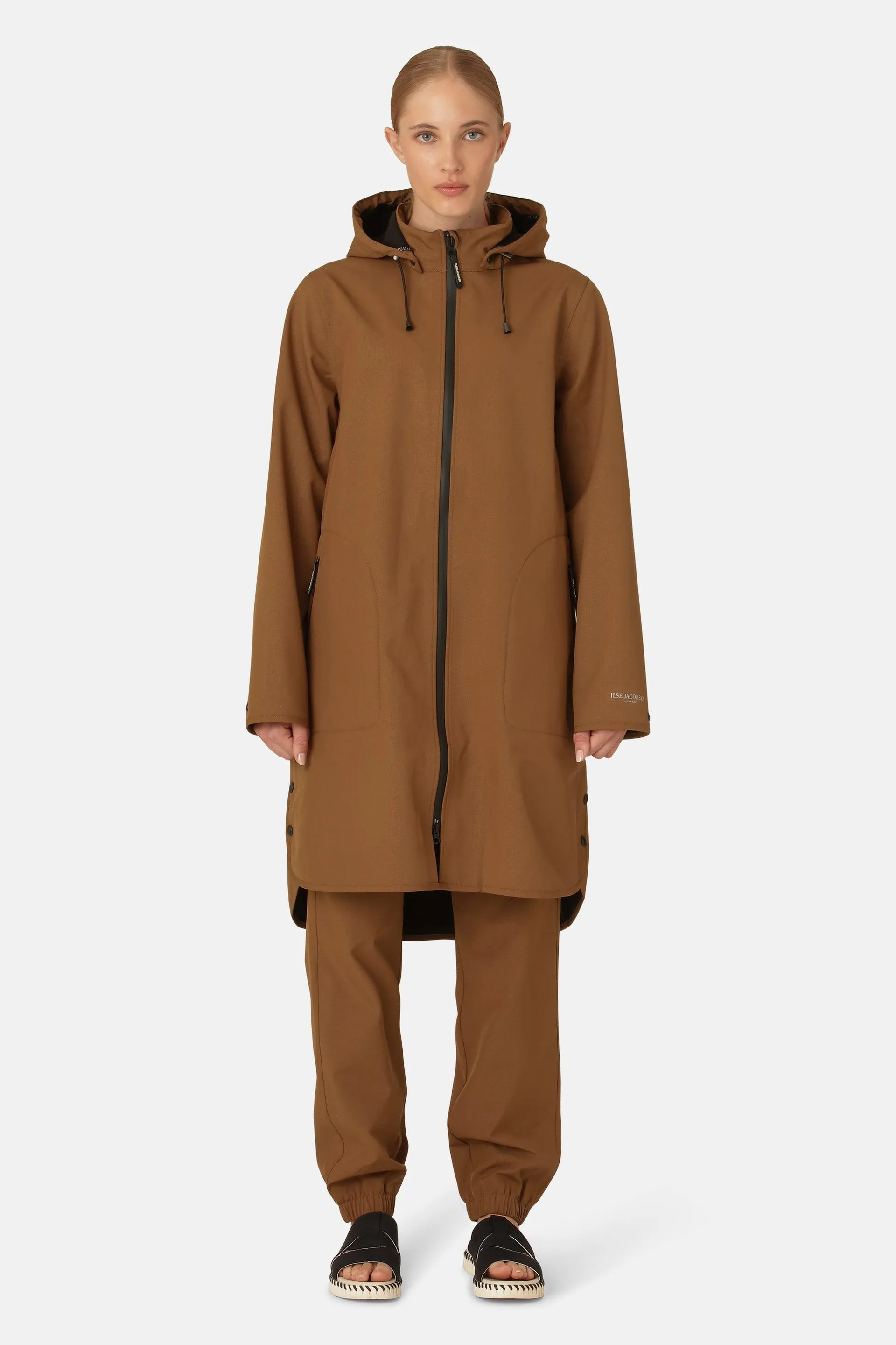 Raincoat - Walnut