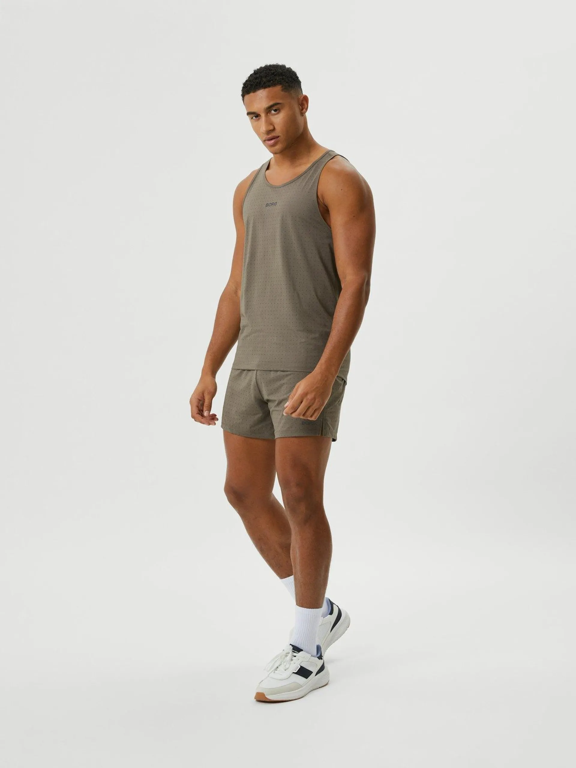 Borg Running Perforated Tank