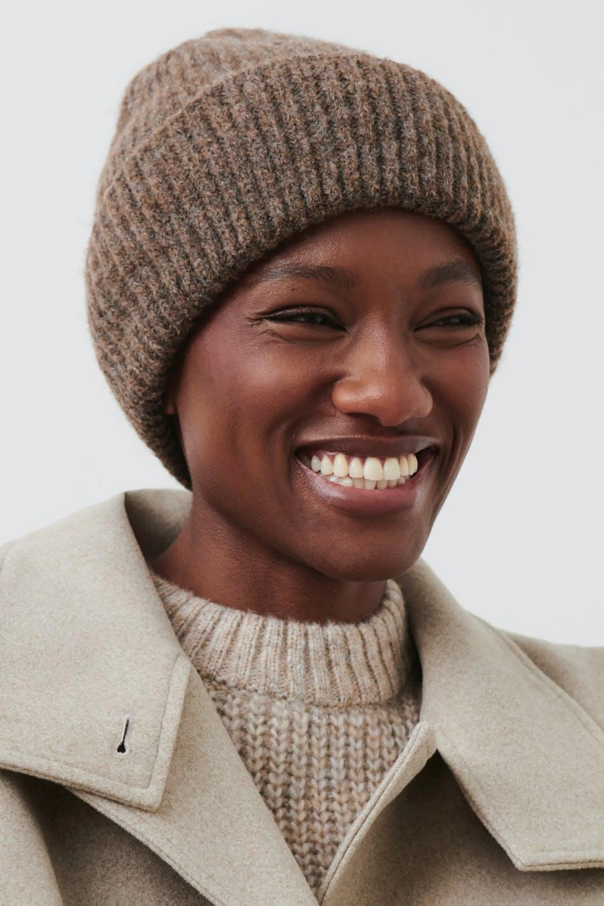 Hairy rib hat