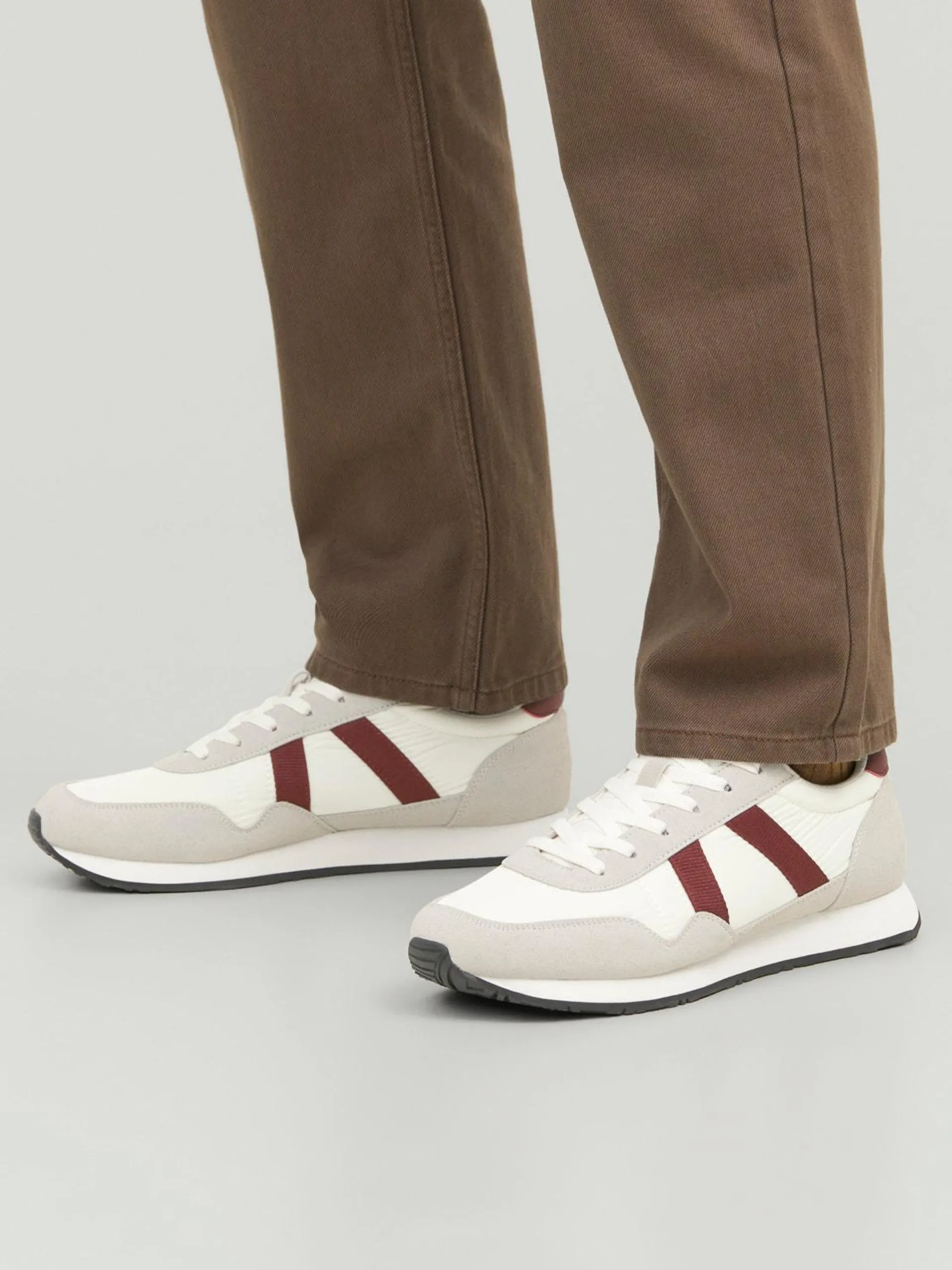 Mesh Sneaker