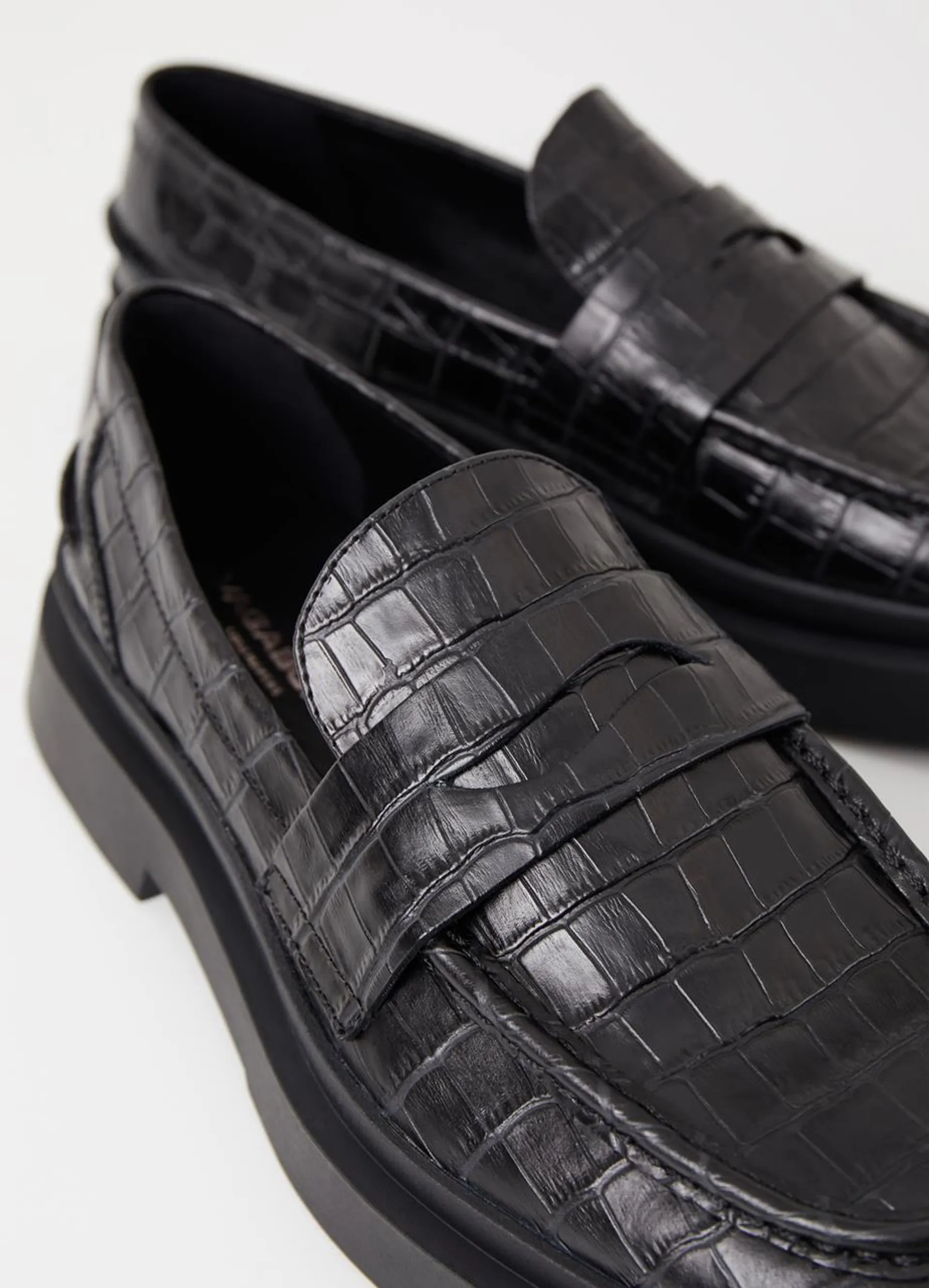 MIKE LOAFER