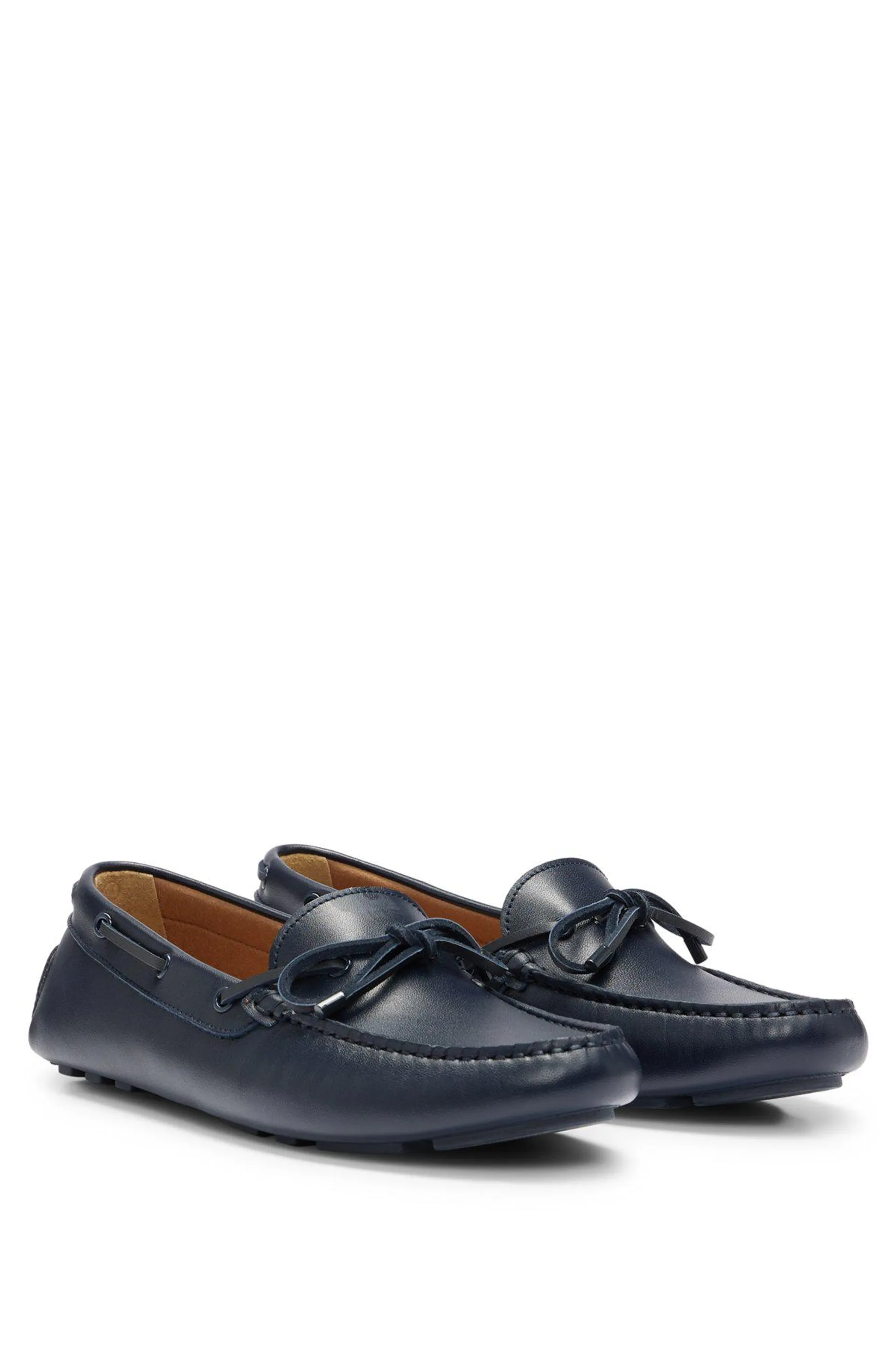 Driver moccasins in leather with bow detail