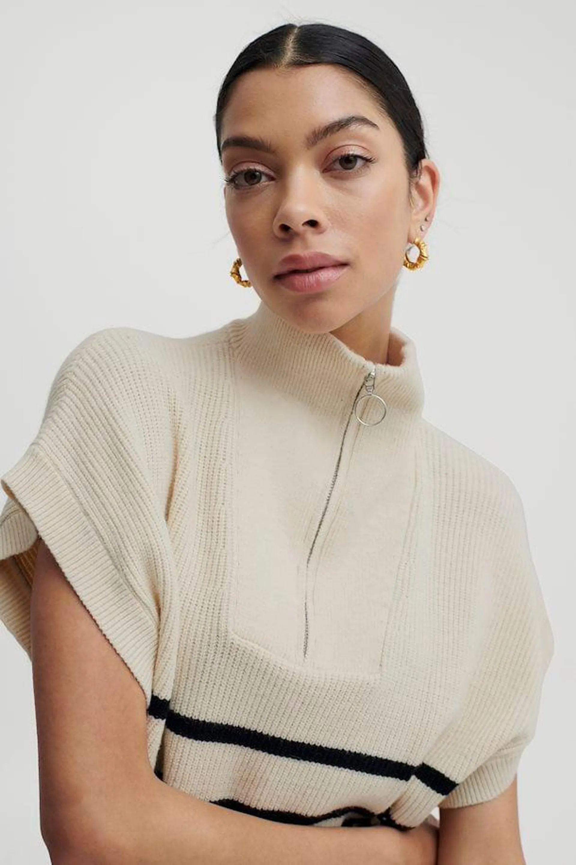 Strikket vest
