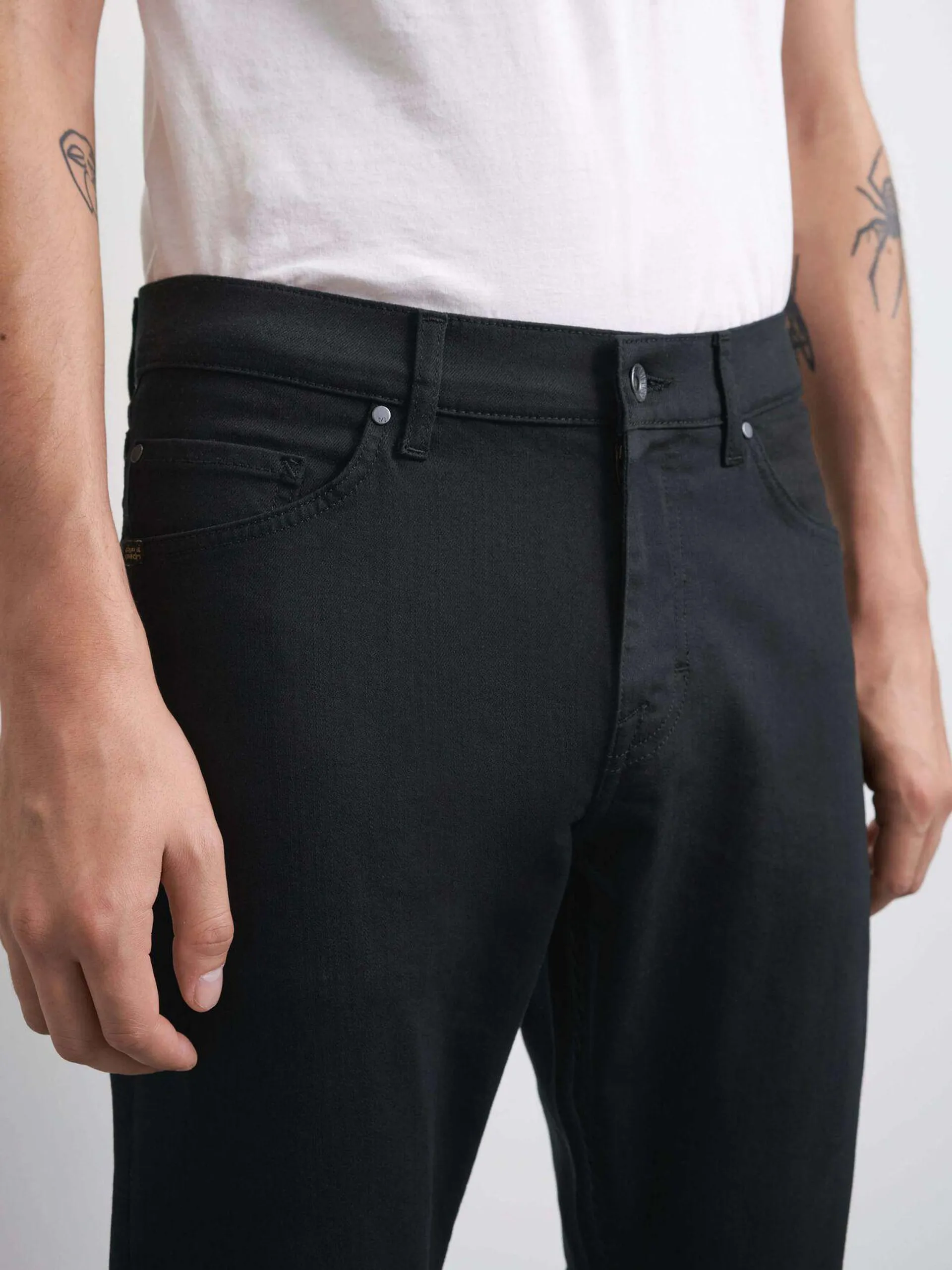 Evolve Jeans