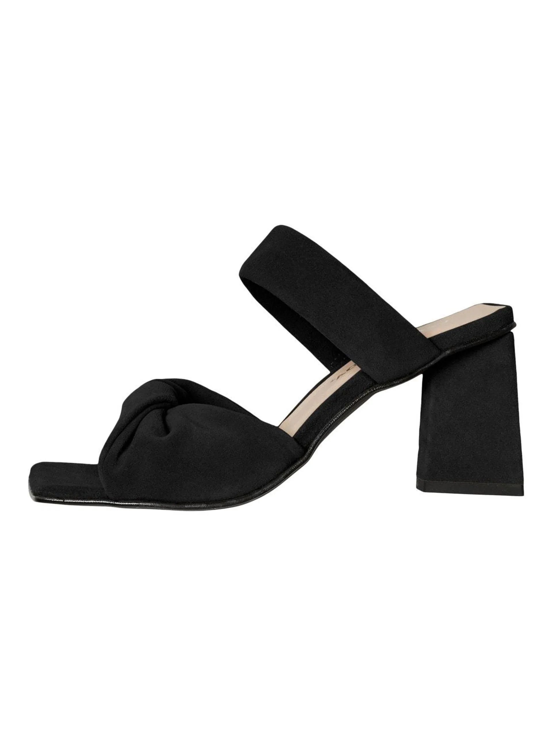 Lær sandaler