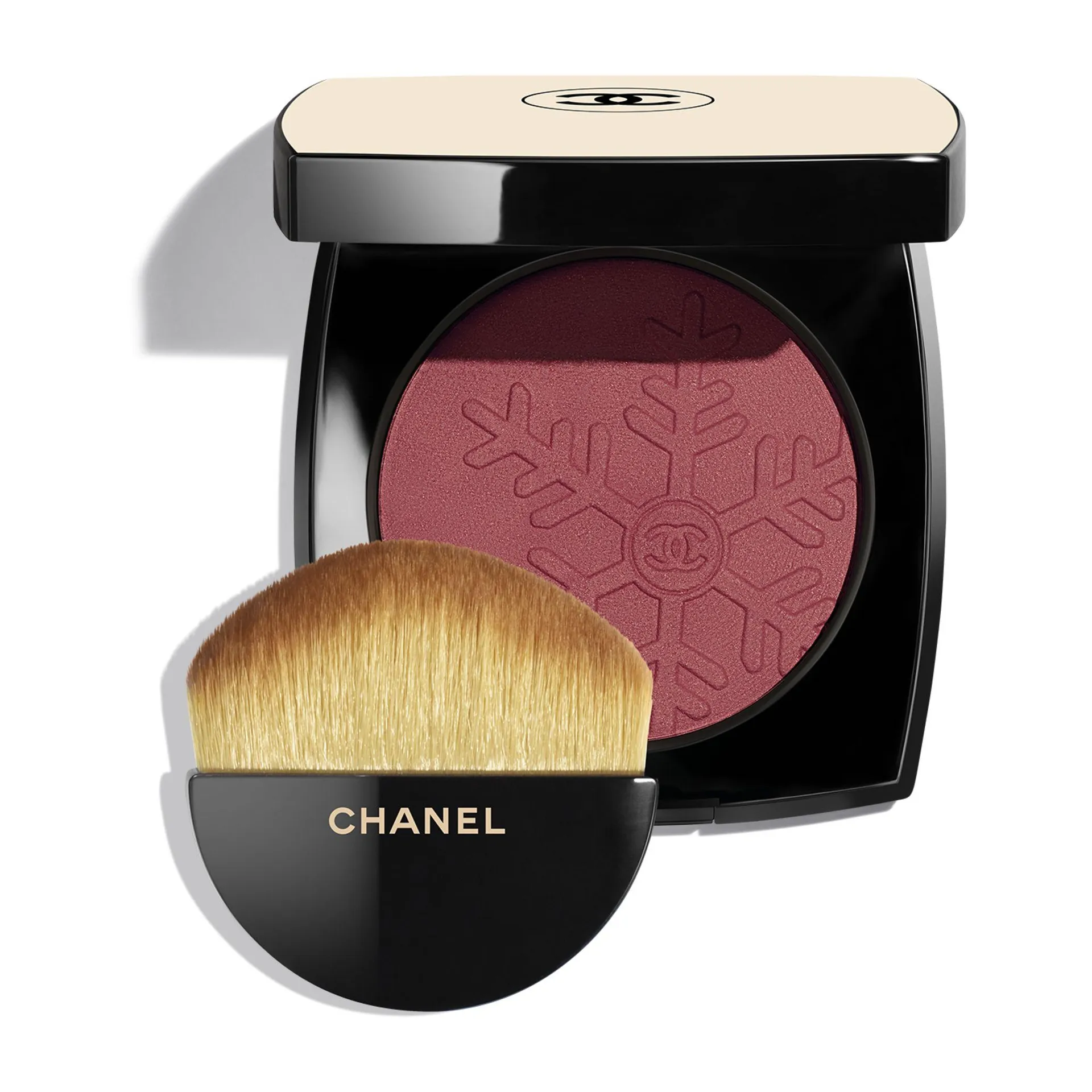 HEALTHY WINTER GLOW BLUSH. EXCLUSIVE CREATION.