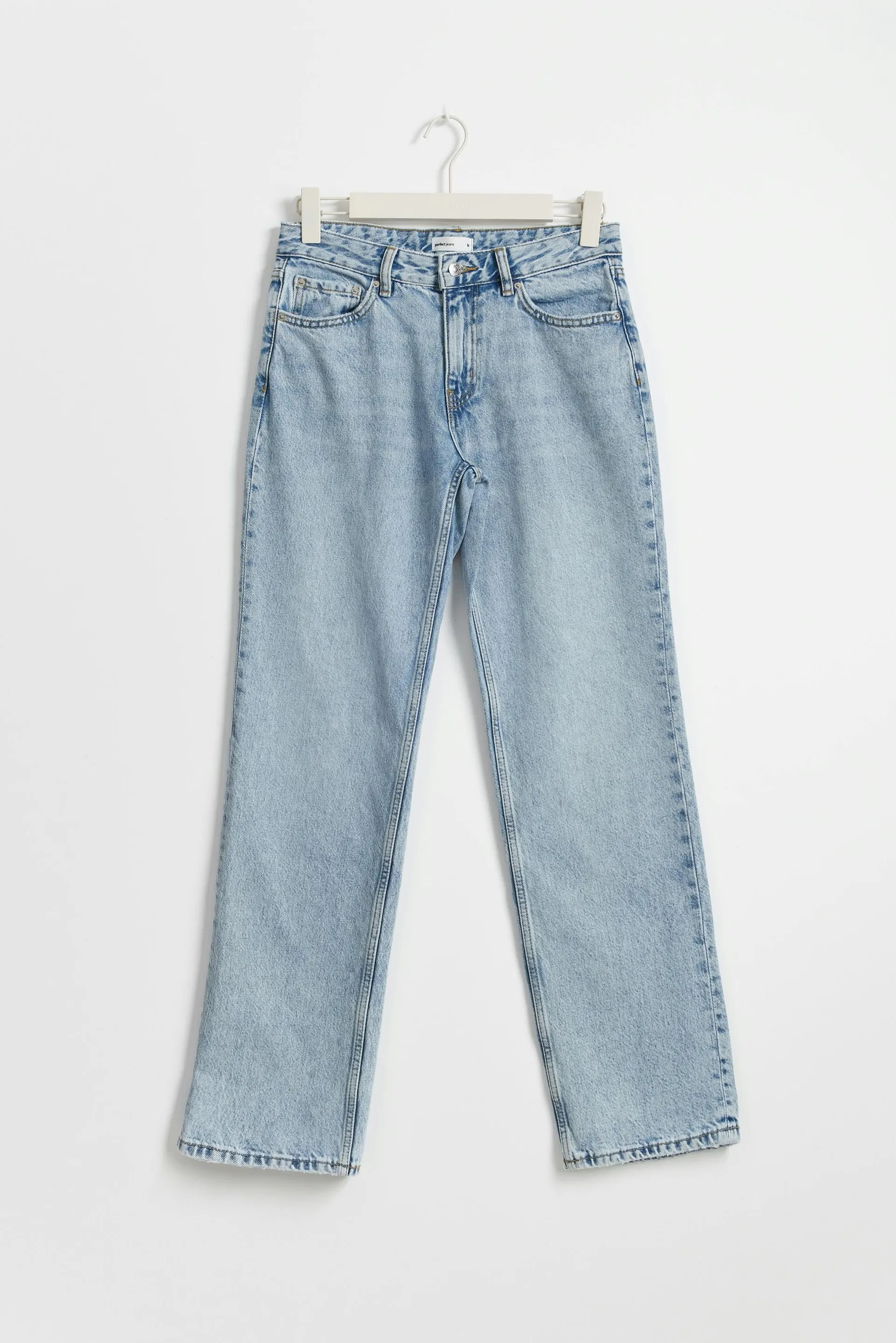 Low straight tall jeans