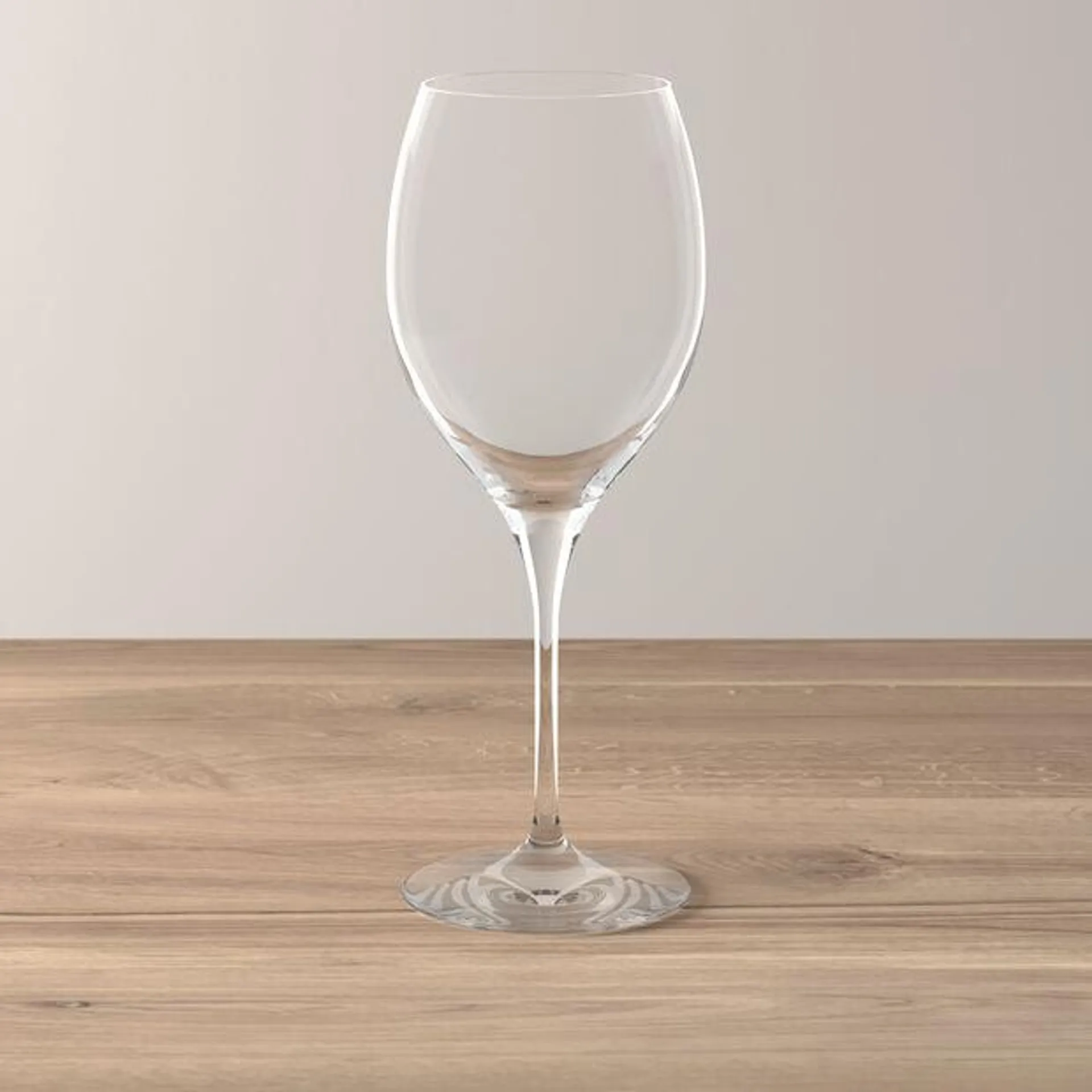 Maxima red wine goblet