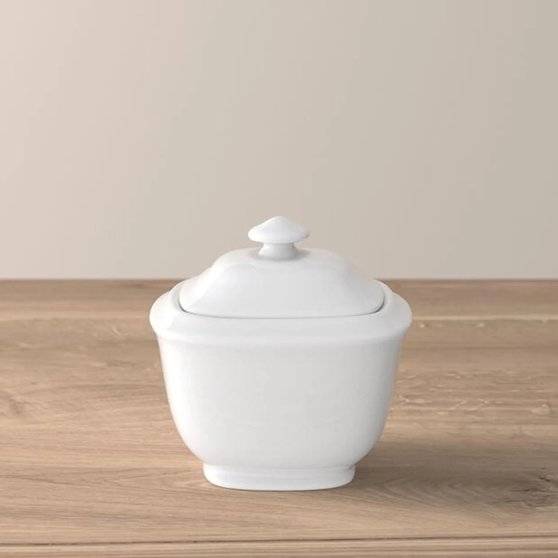 Royal sugar bowl