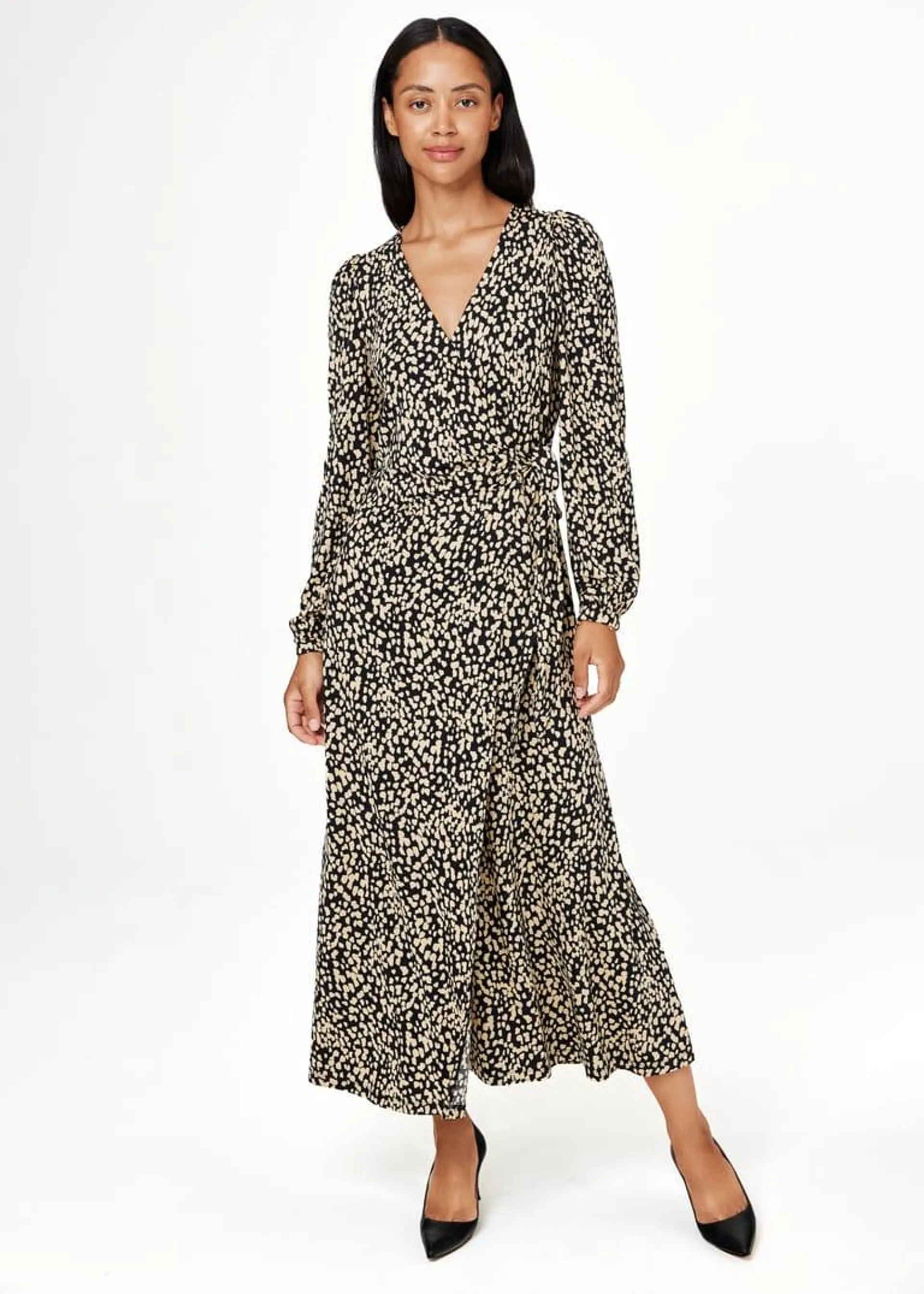 Patterned wrap dress