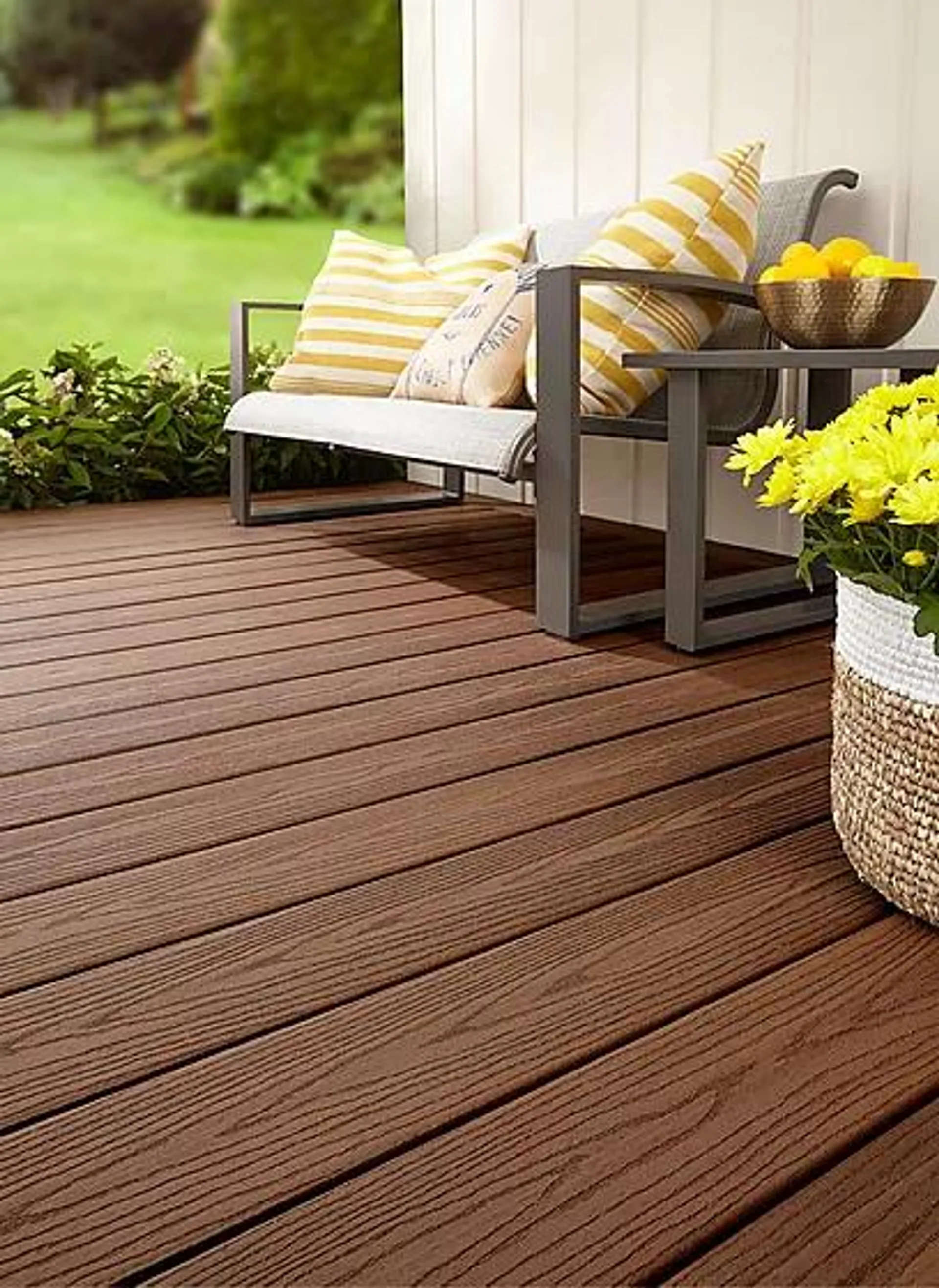 Kompositt terrassebord rettkant brun Cabin 24x137x4880 mm
