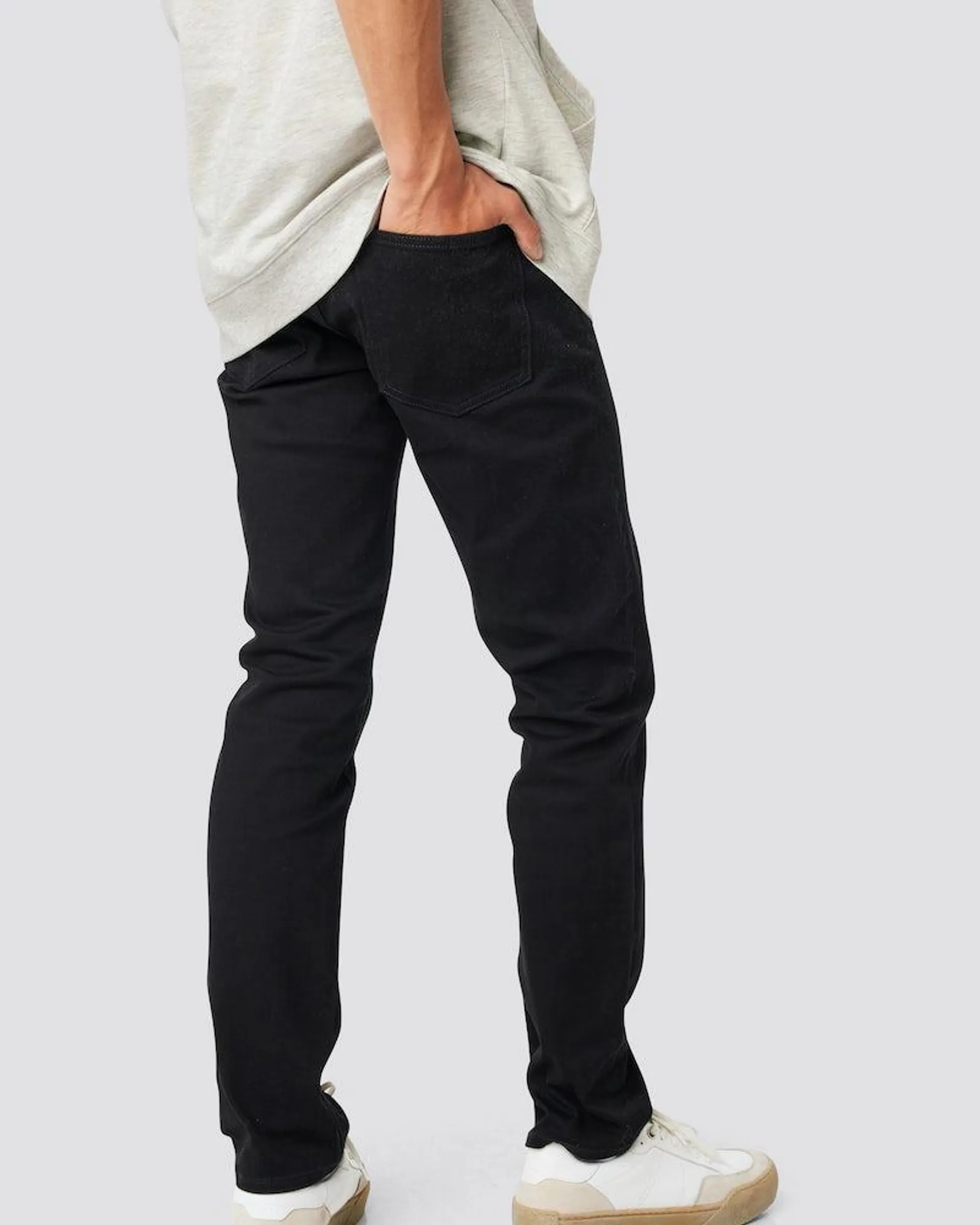 Slim stay black jeans