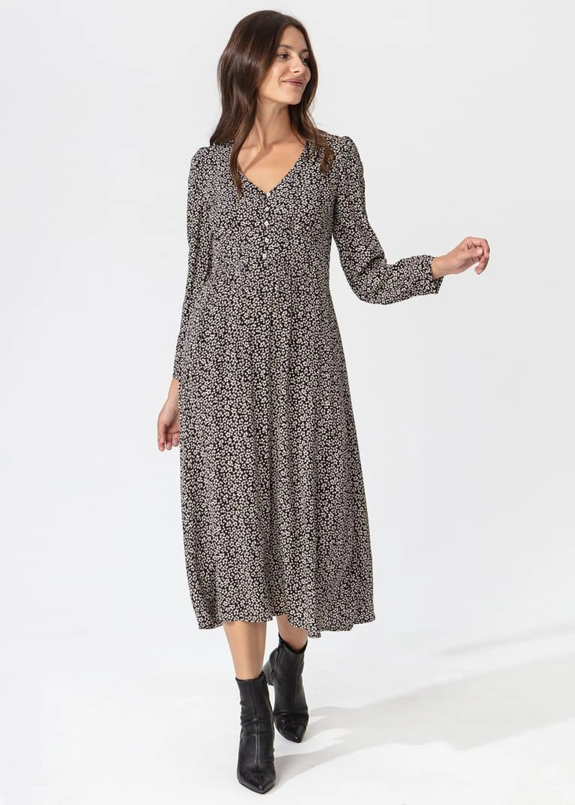 Patterned long sleeved dress