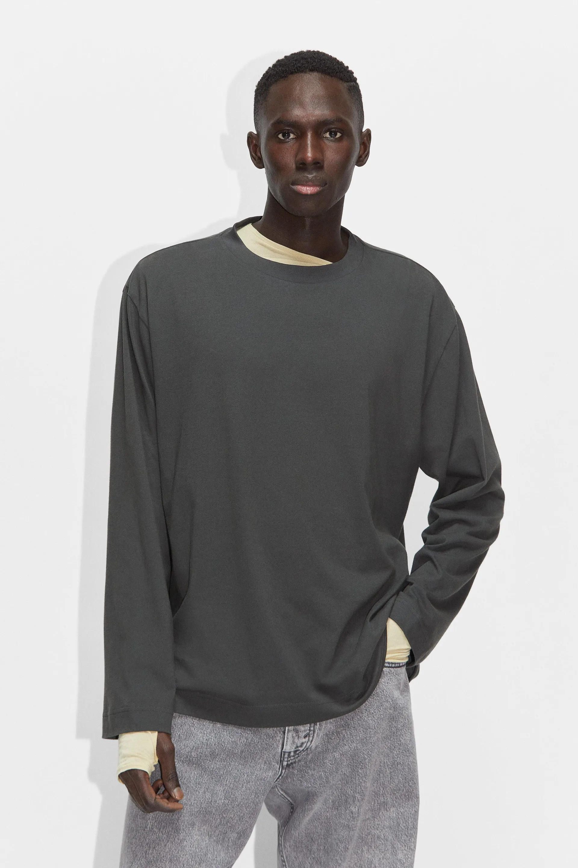 Relaxed Long-sleeve T-shirt