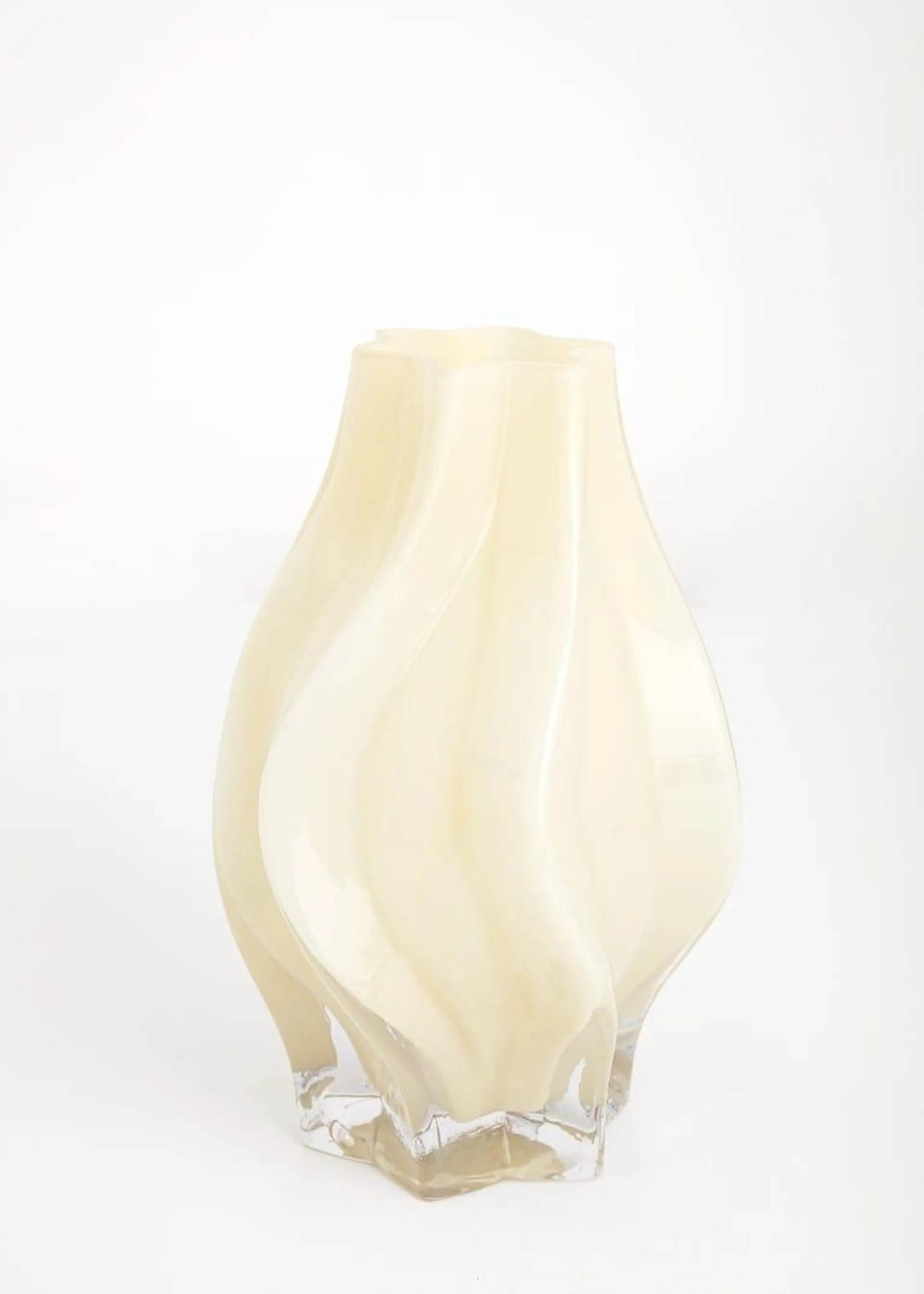 Decorative glass vase