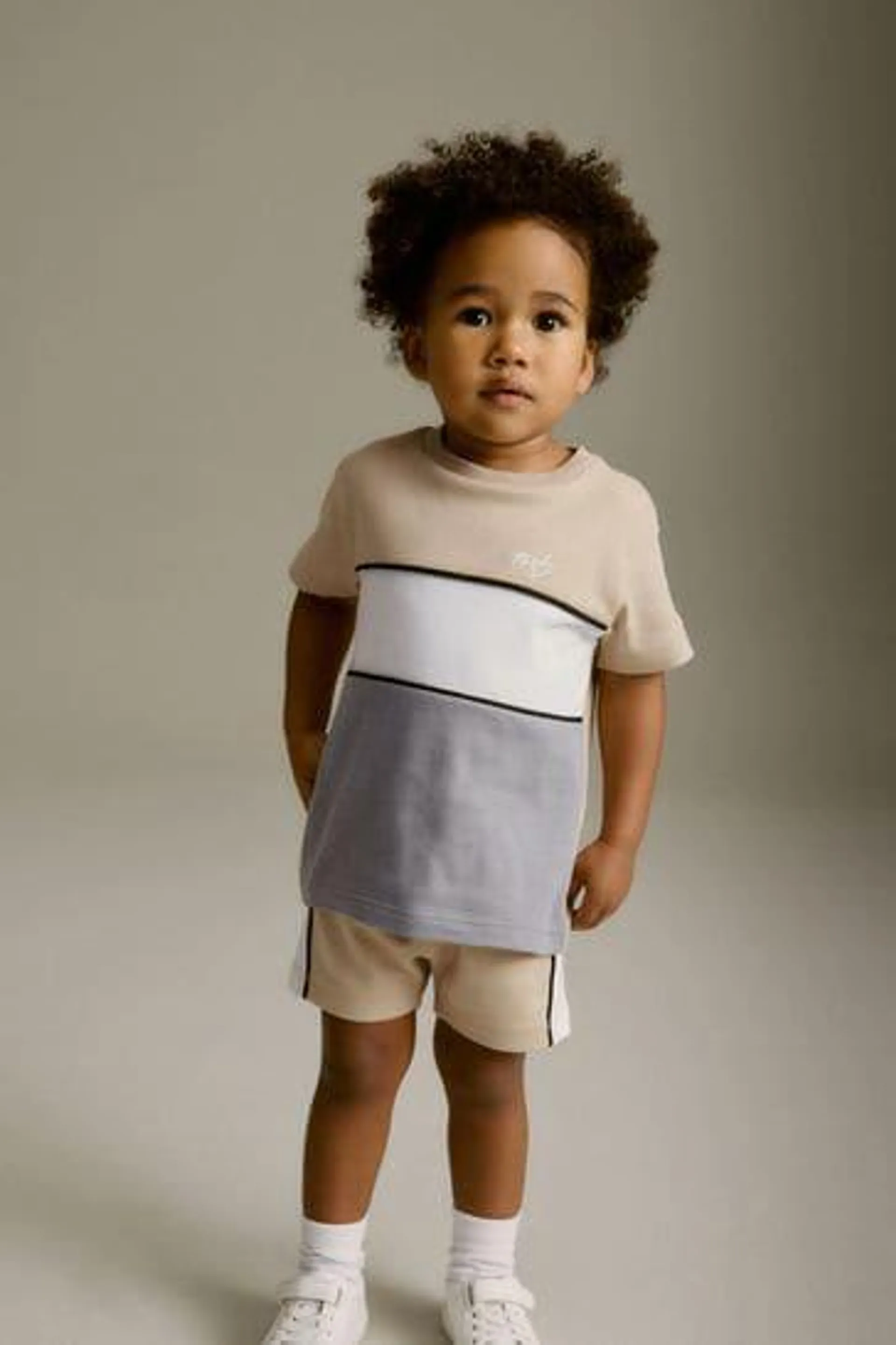 Short Sleeve Colourblock T-Shirt and Shorts Set (3mths-7yrs)