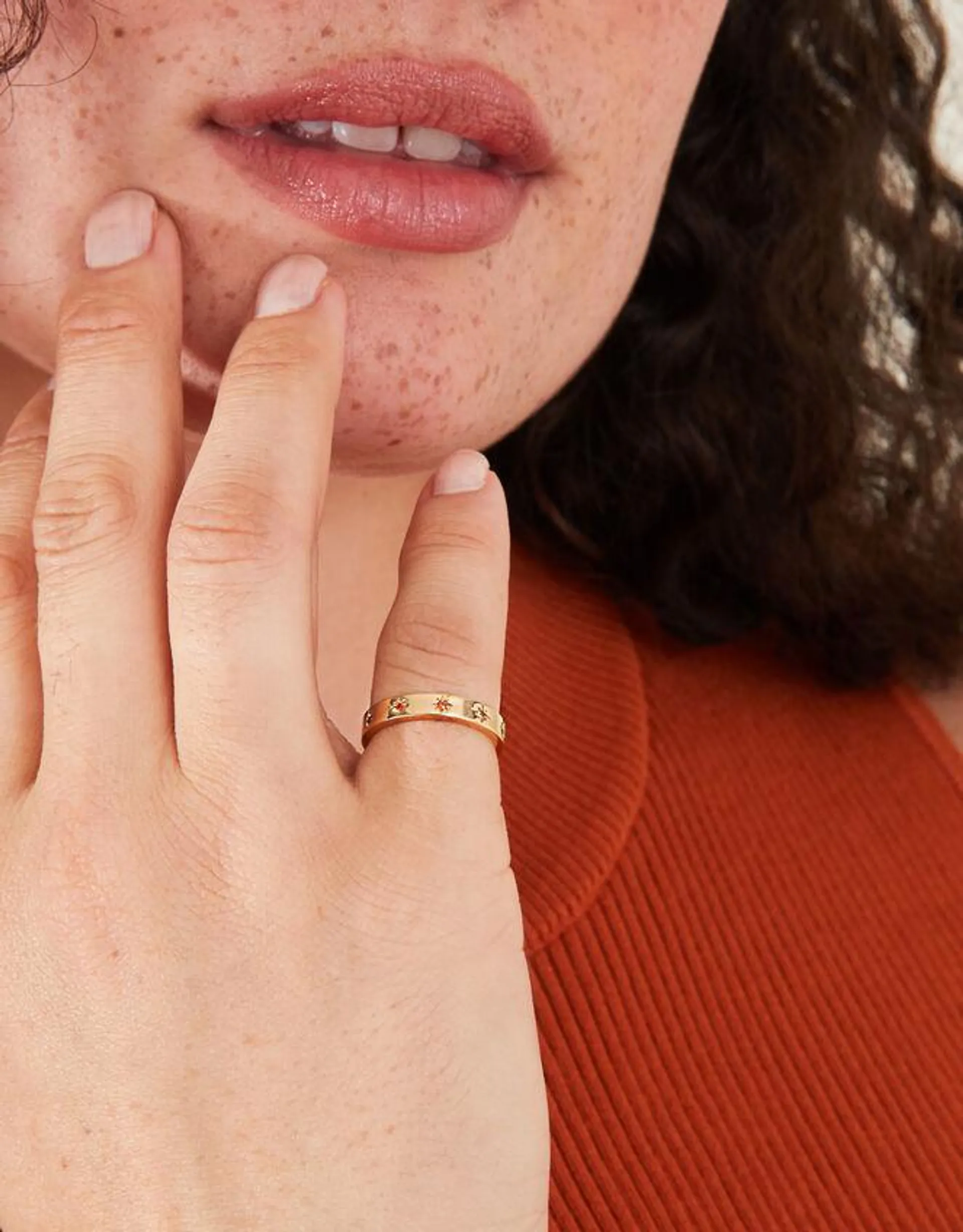 14ct Gold-Plated Rainbow Star Station Ring Gold