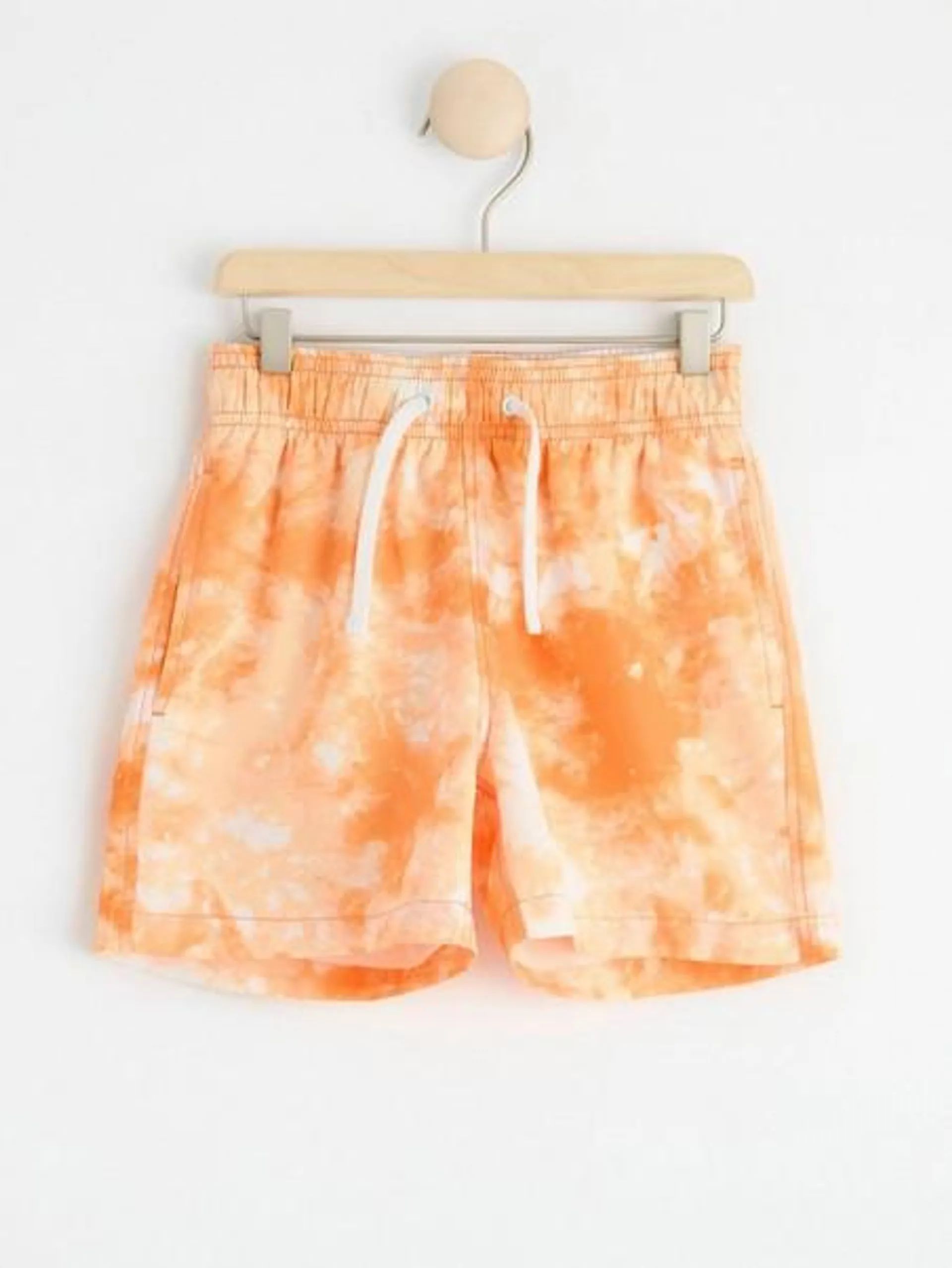 Badeshorts med batikk