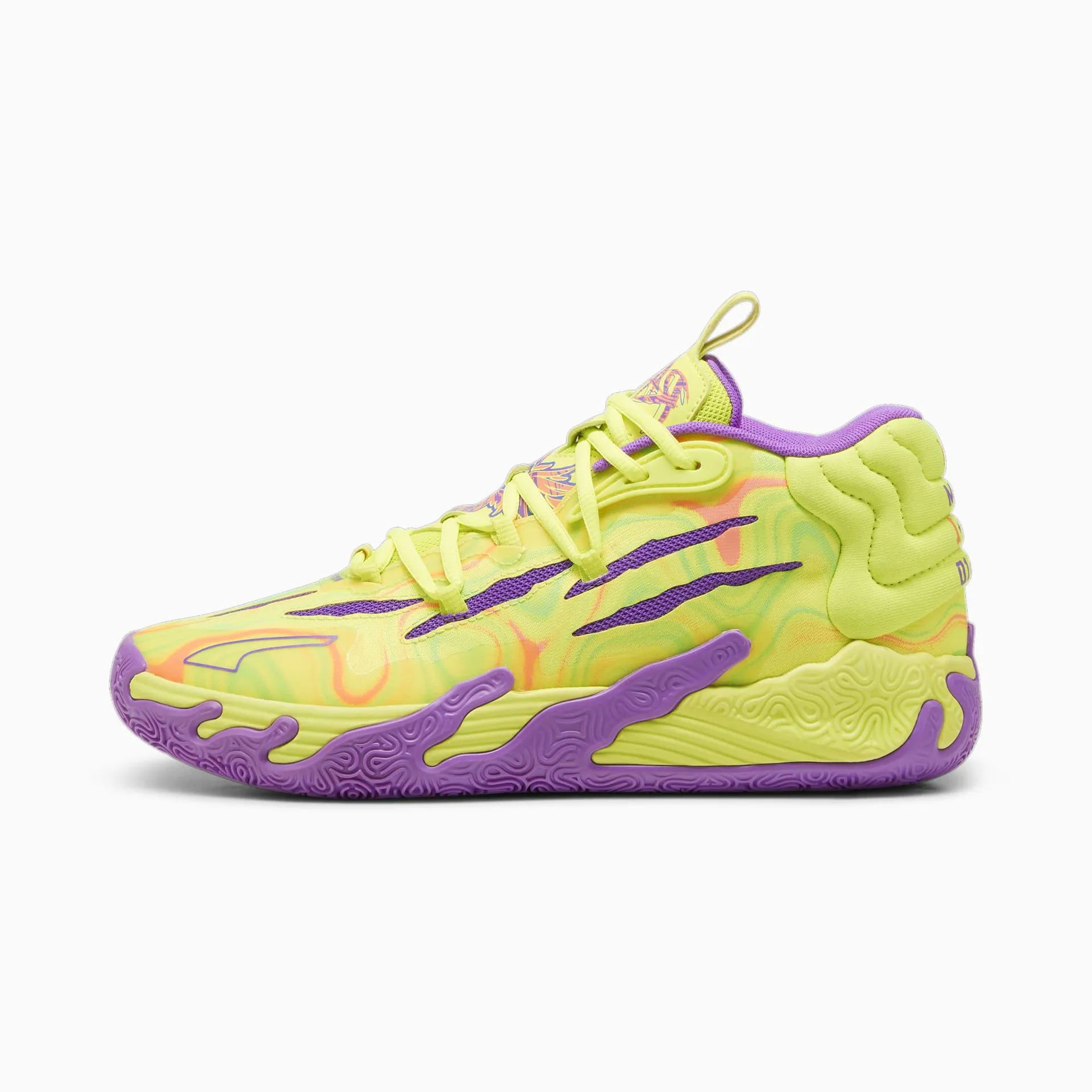 MB.03 Spark Basketball Shoes