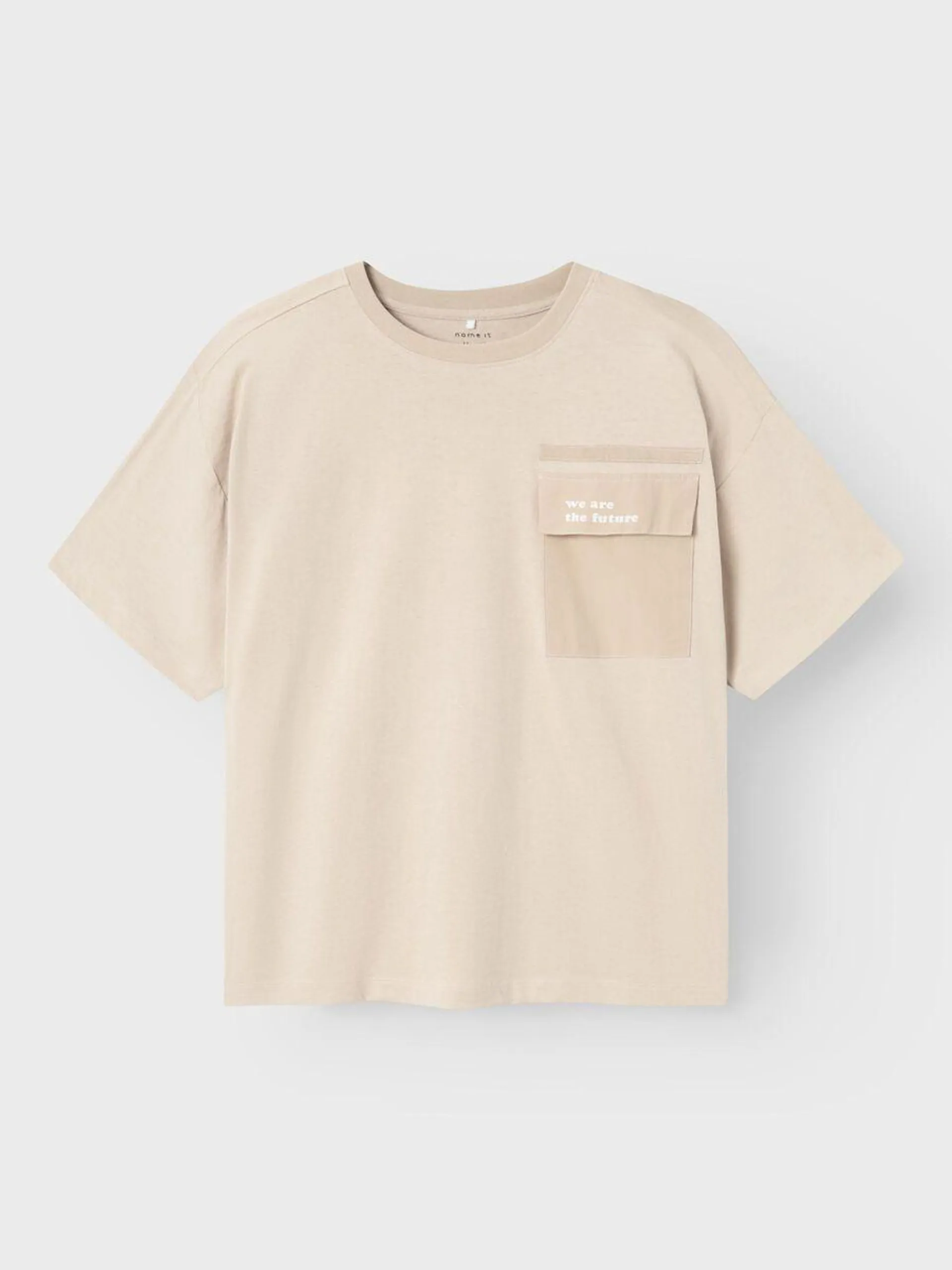 BOXY PASSFORM T-SKJORTE
