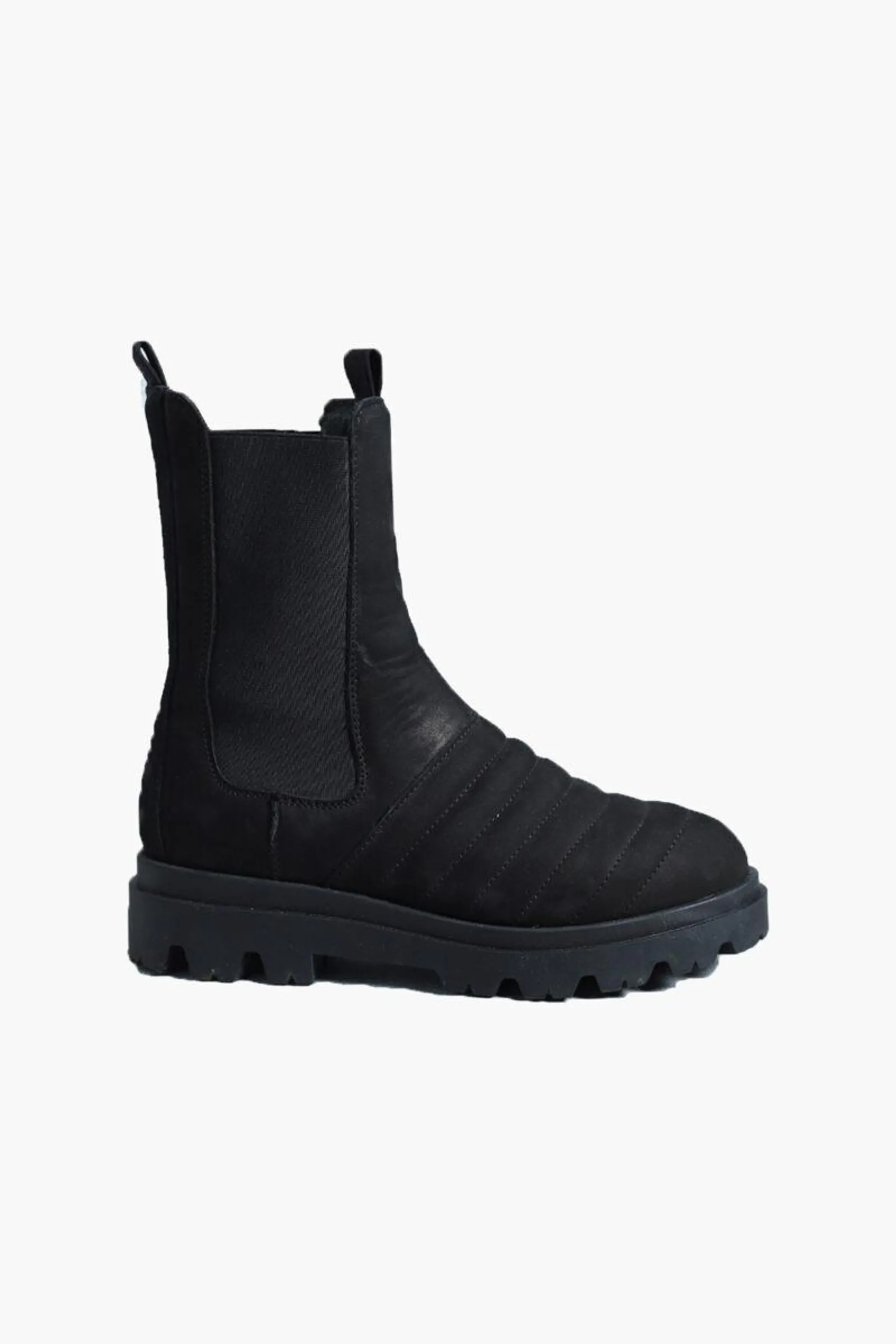 Betta Nubuck Boot Black