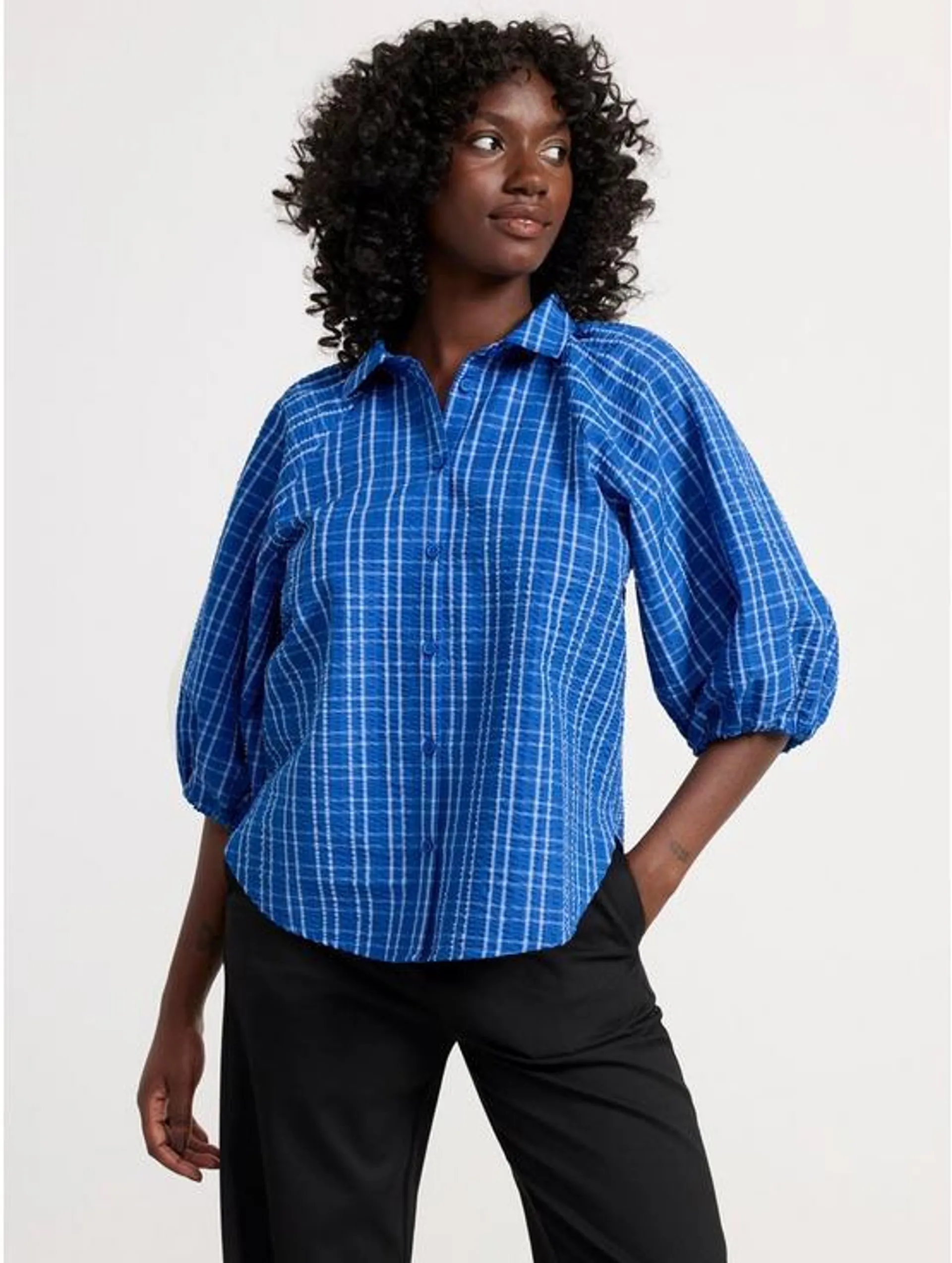 Bluse med puffermer