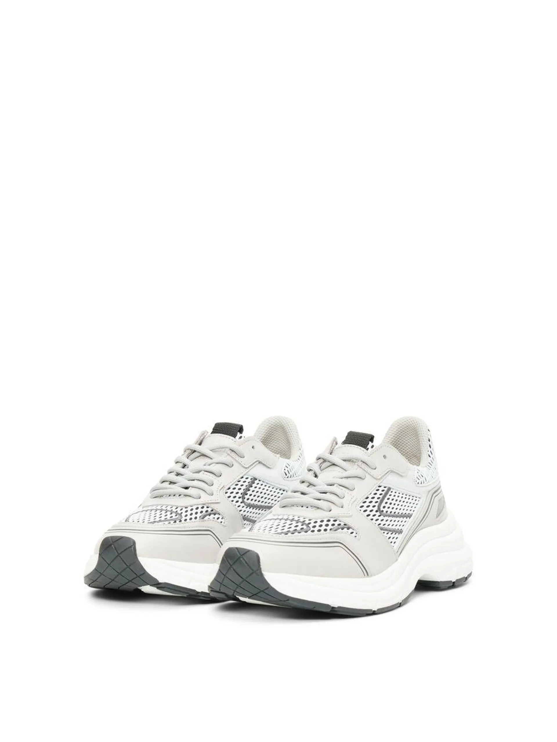 CHUNKY SNEAKERS
