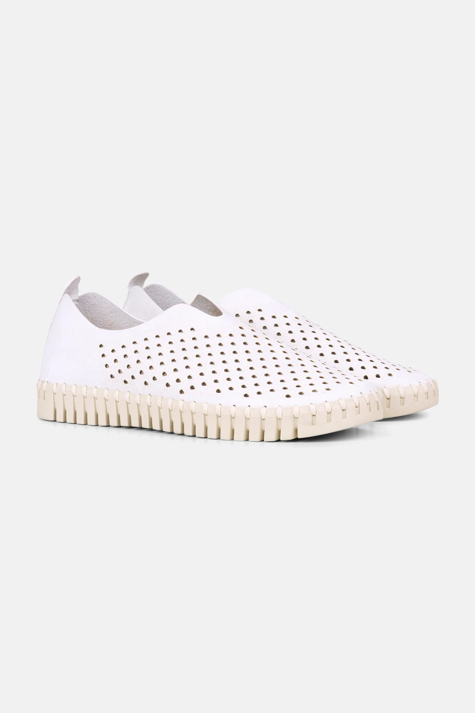 Flats - Milk Creme
