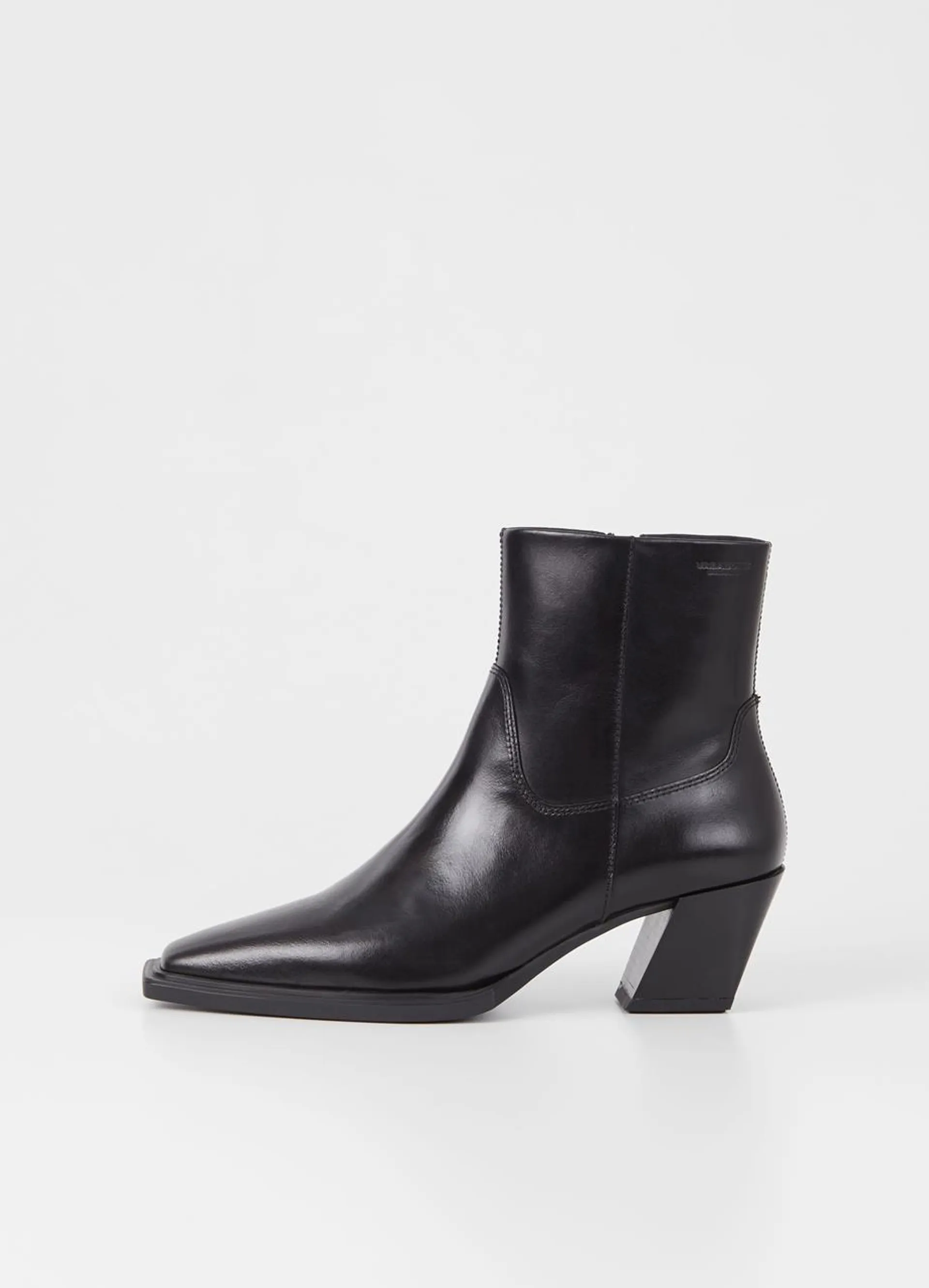 ALINA BOOTS