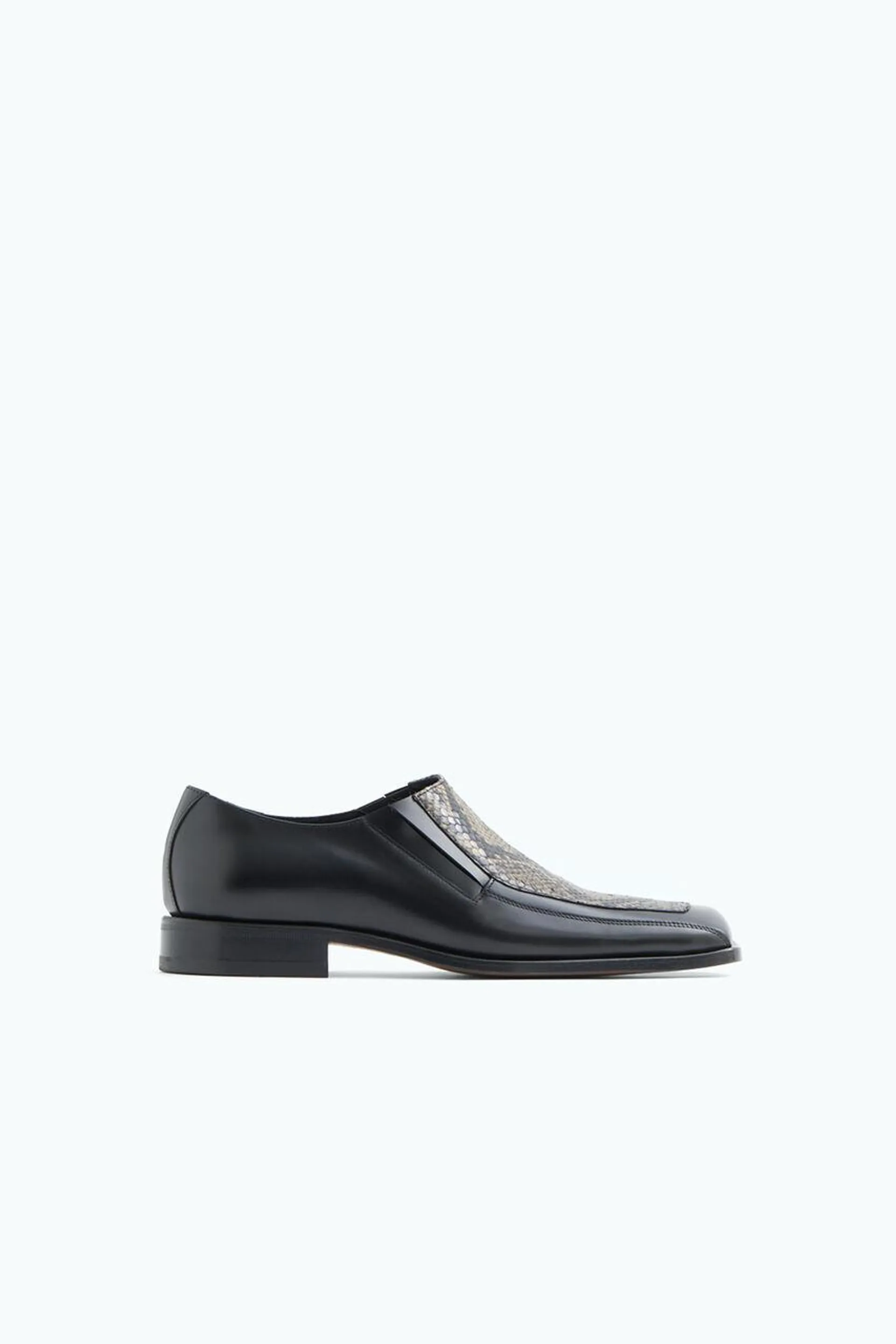 Square Toe Loafers Black/Printed