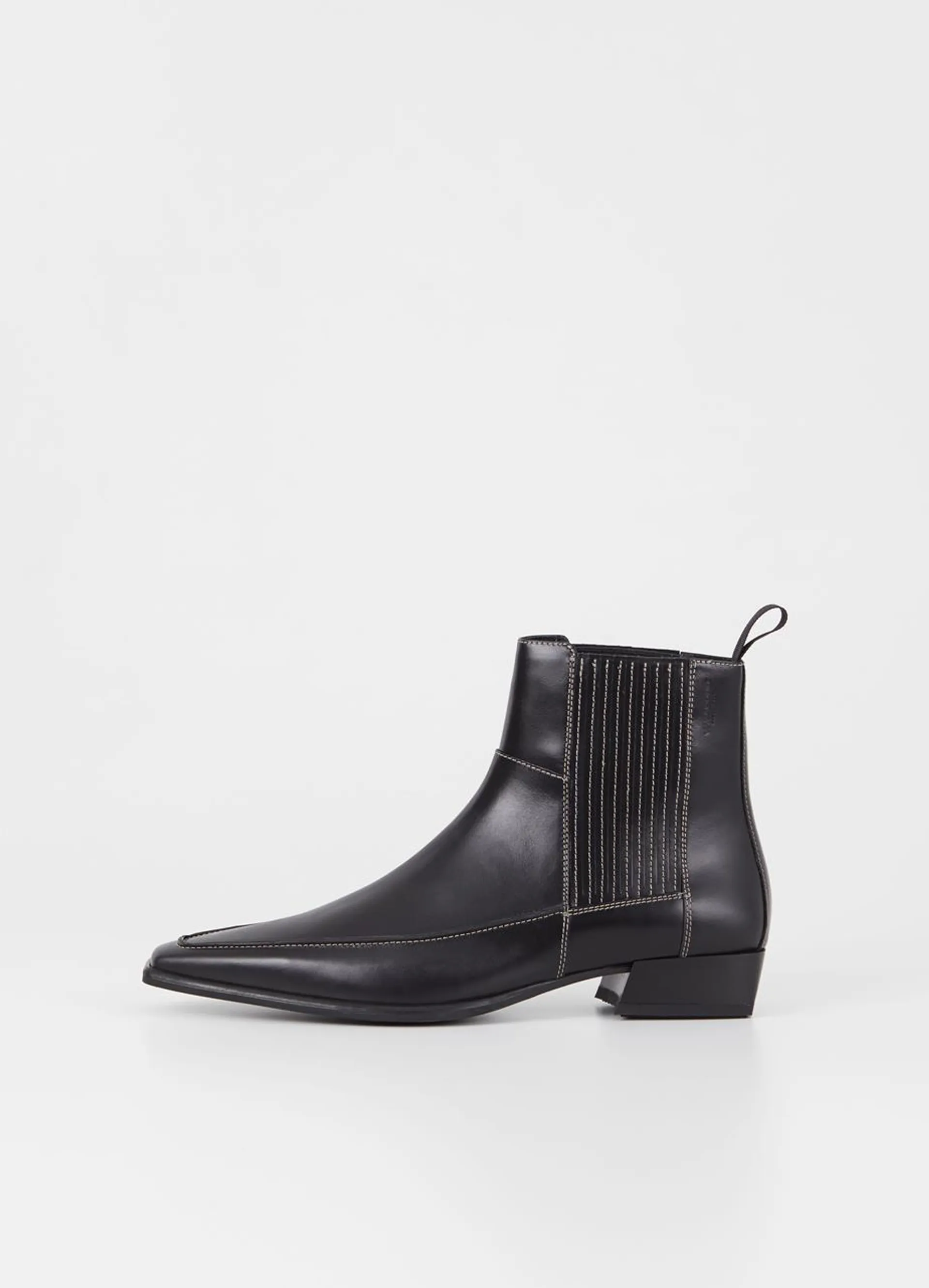 NELLA BOOTS