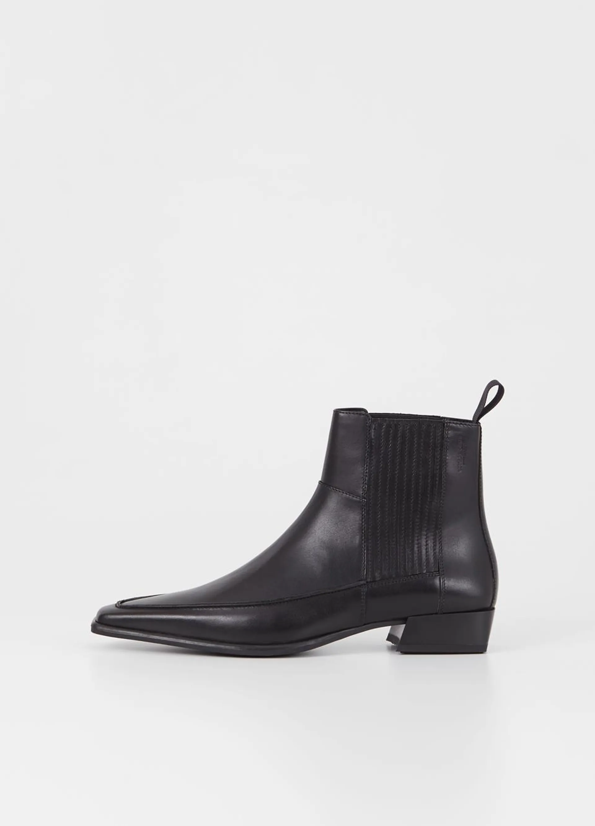 NELLA BOOTS