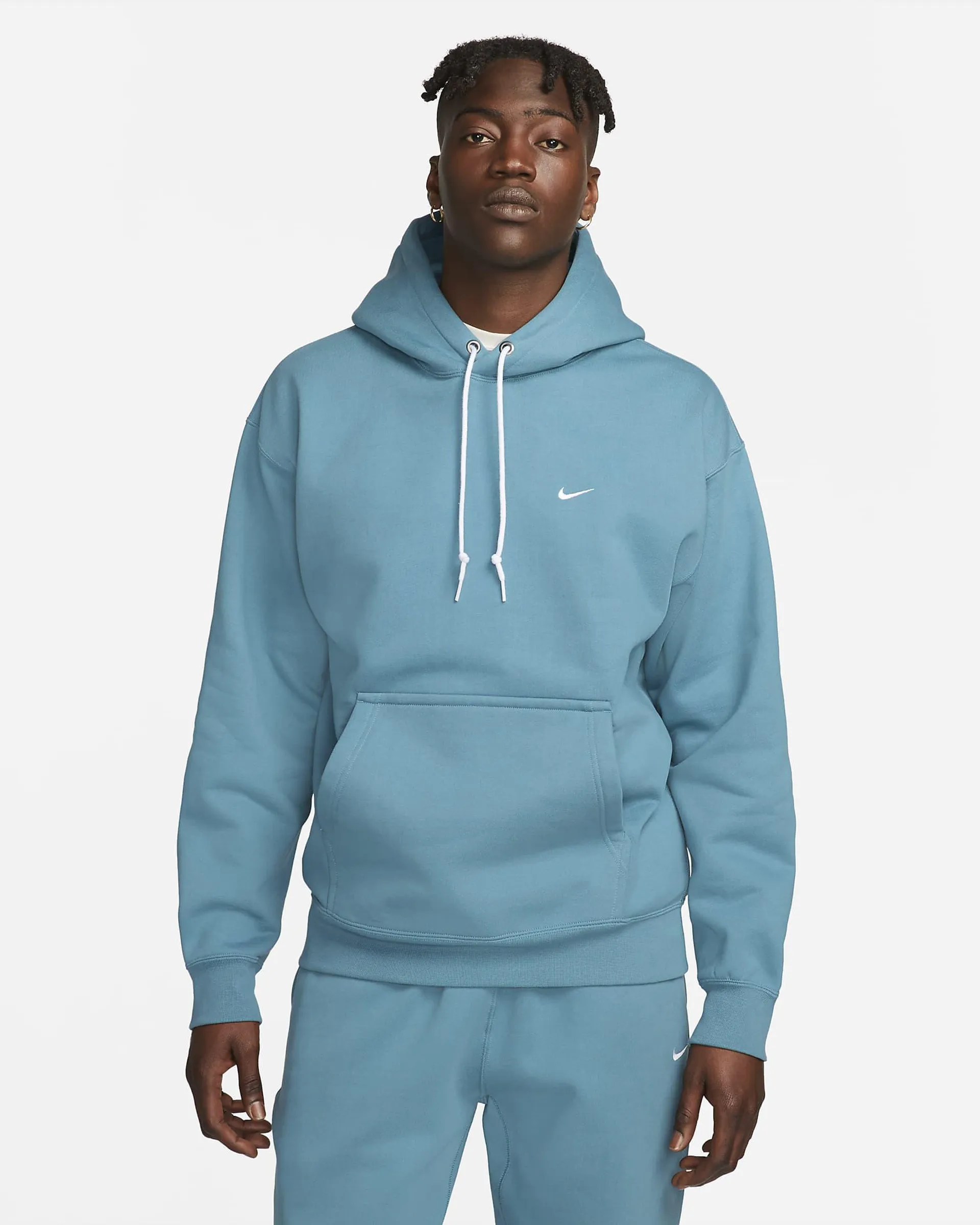 Nike Solo Swoosh