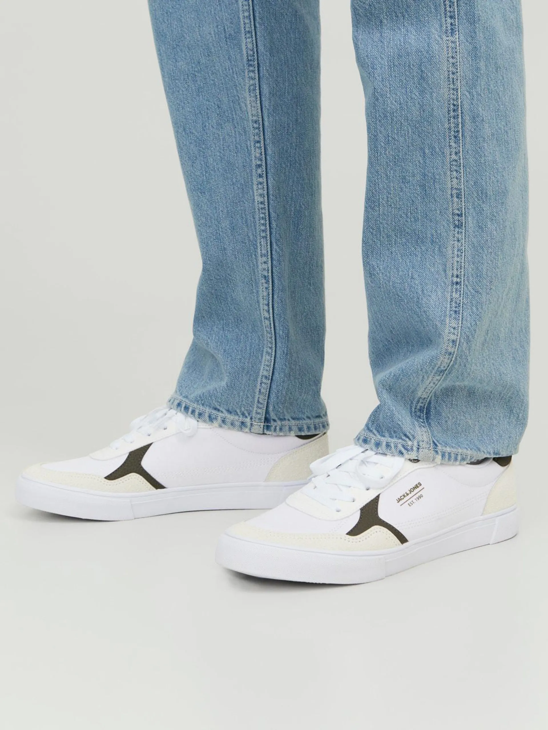 Gummi Sneaker