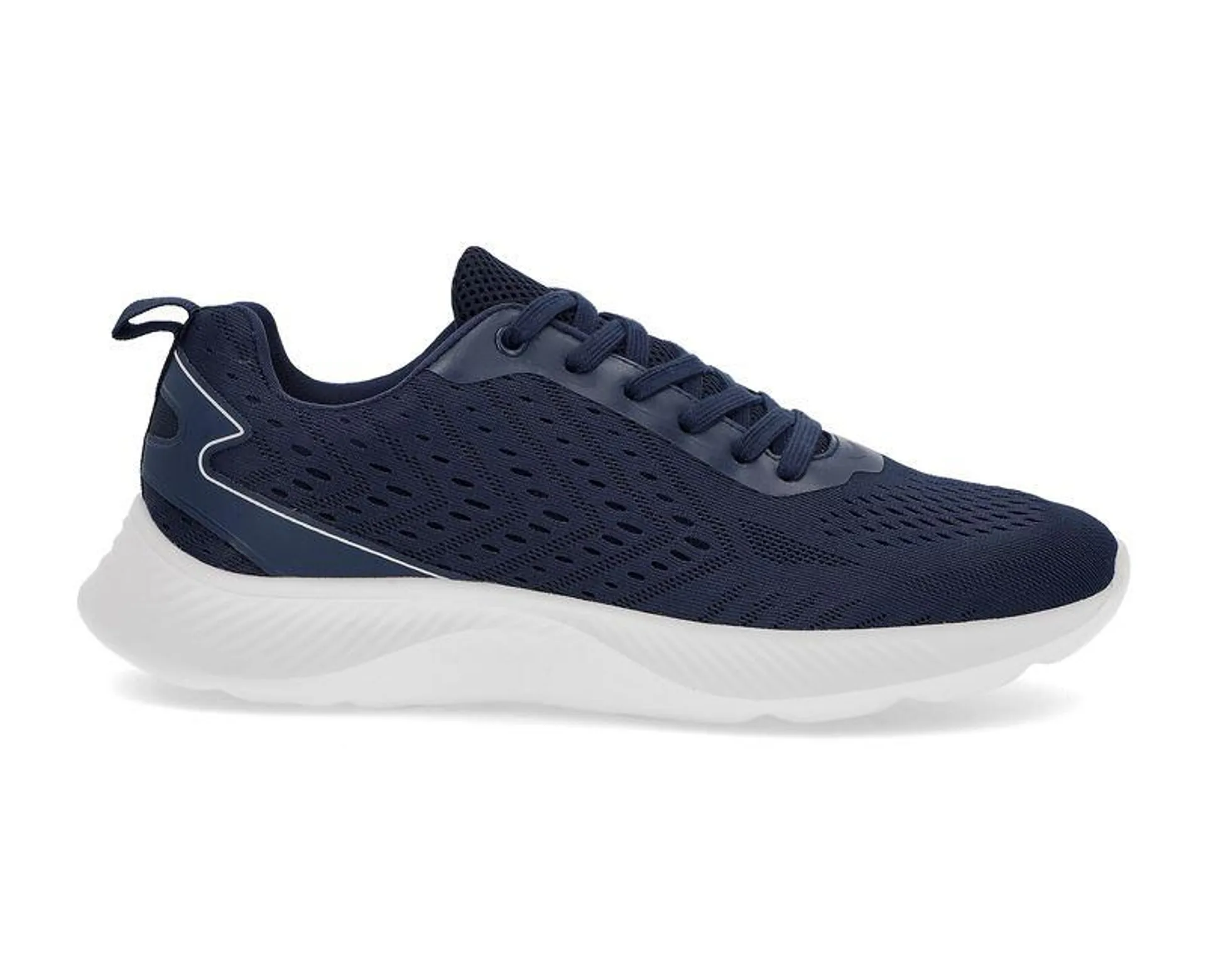 Sporty sneaker