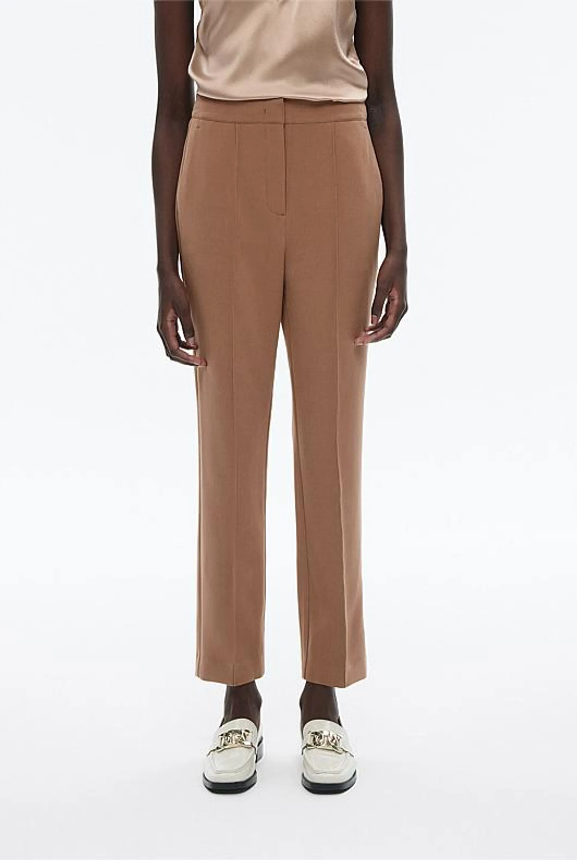 Classic Tapered Pant
