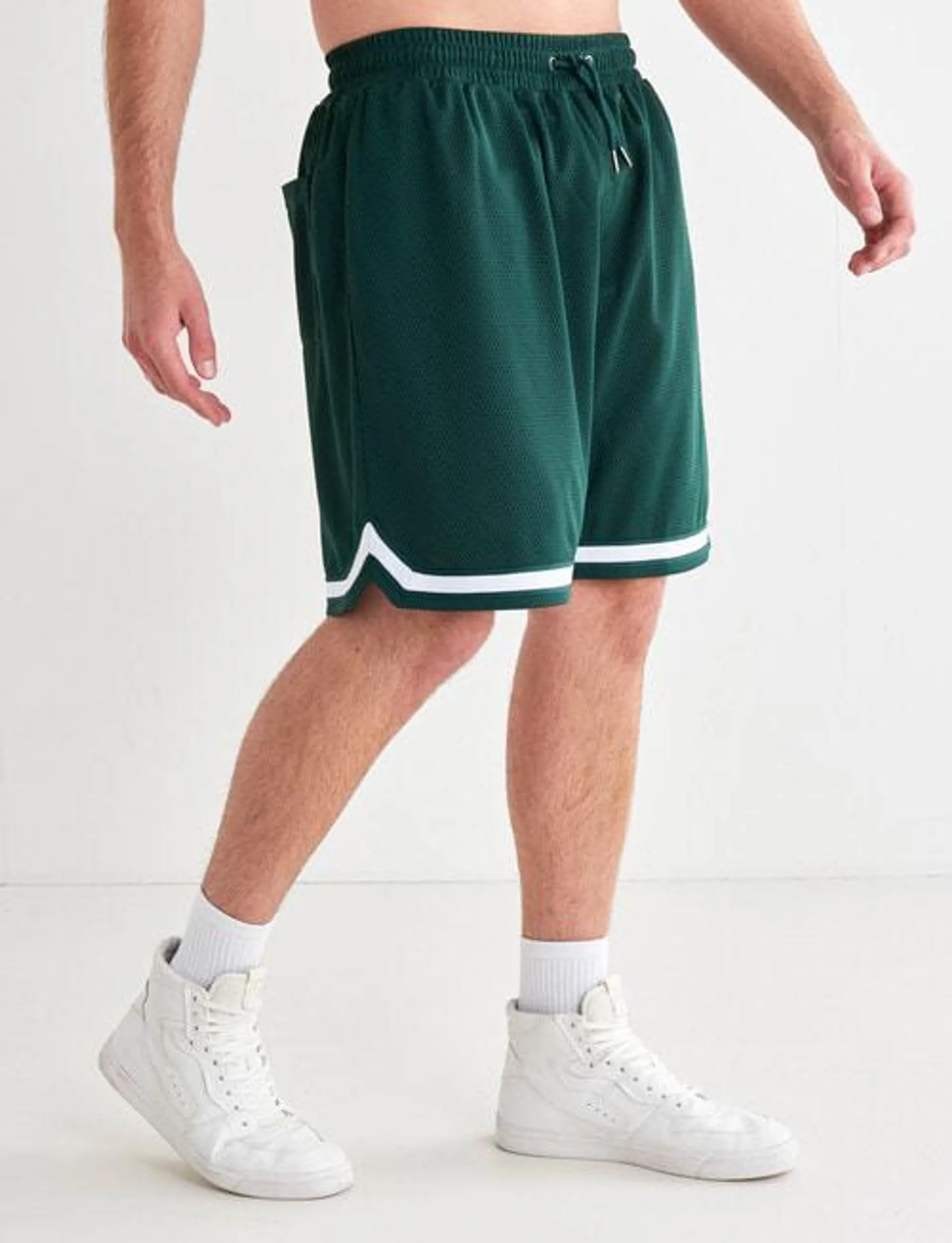Tarnish Basketball Shorts, Forest Green